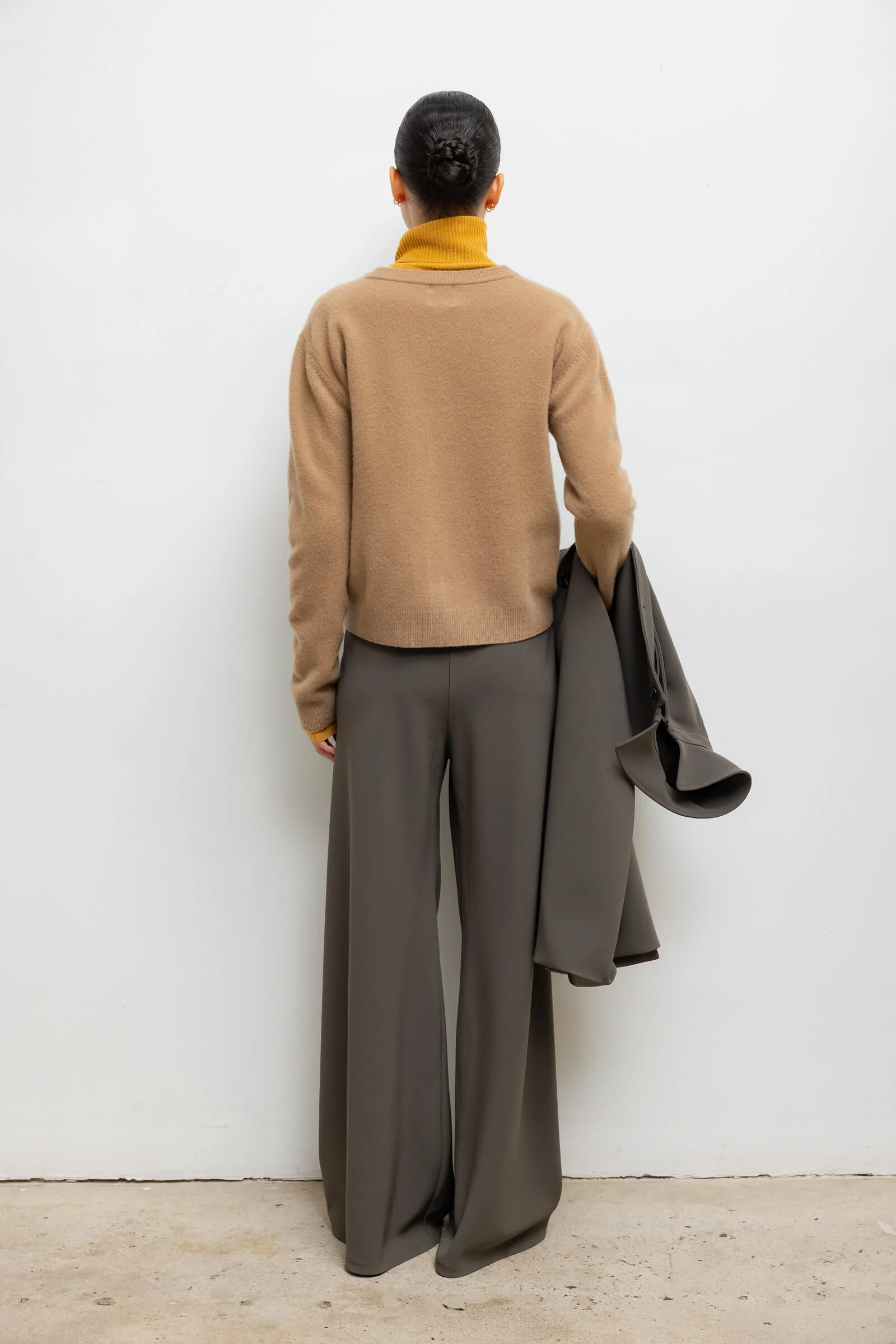 Leset - Jesse V Neck Pullover - Image 6