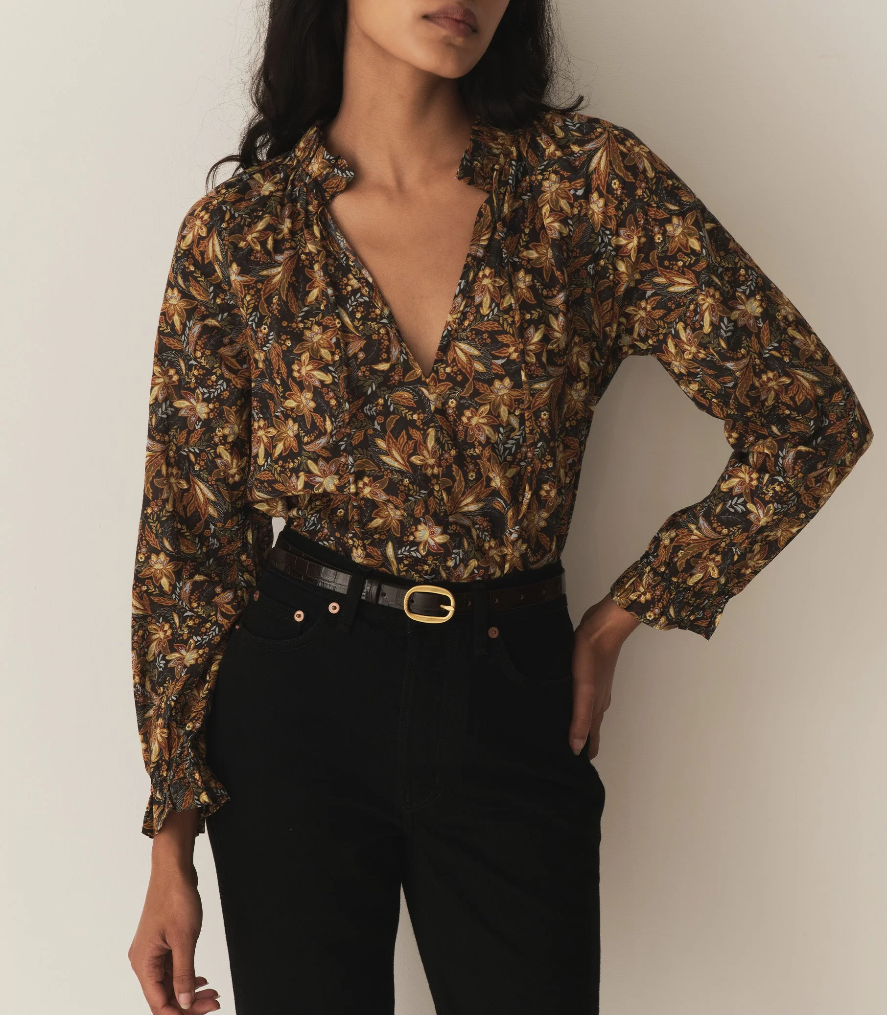 DÔEN - JUNA TOP -- NOIR NARCISSUS FLORAL