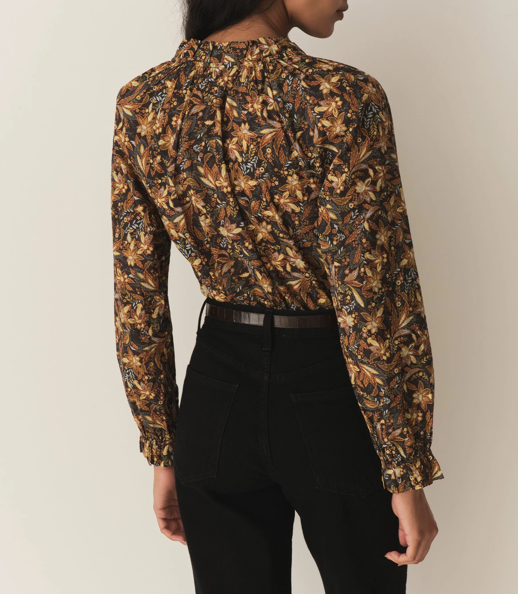DÔEN - JUNA TOP -- NOIR NARCISSUS FLORAL - Image 4