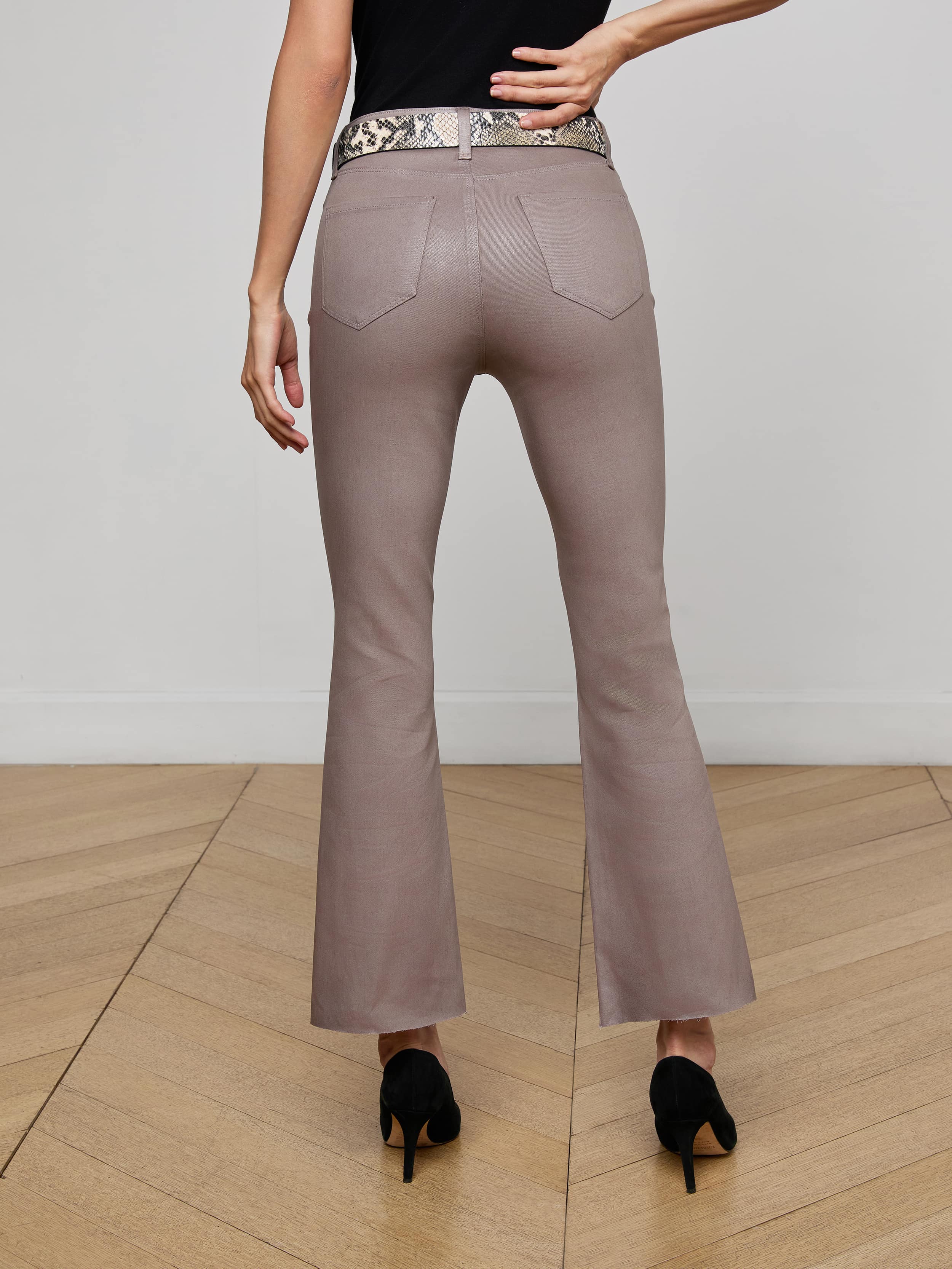 L'AGENCE - Kendra Coated Cropped Flare Jean - Image 11
