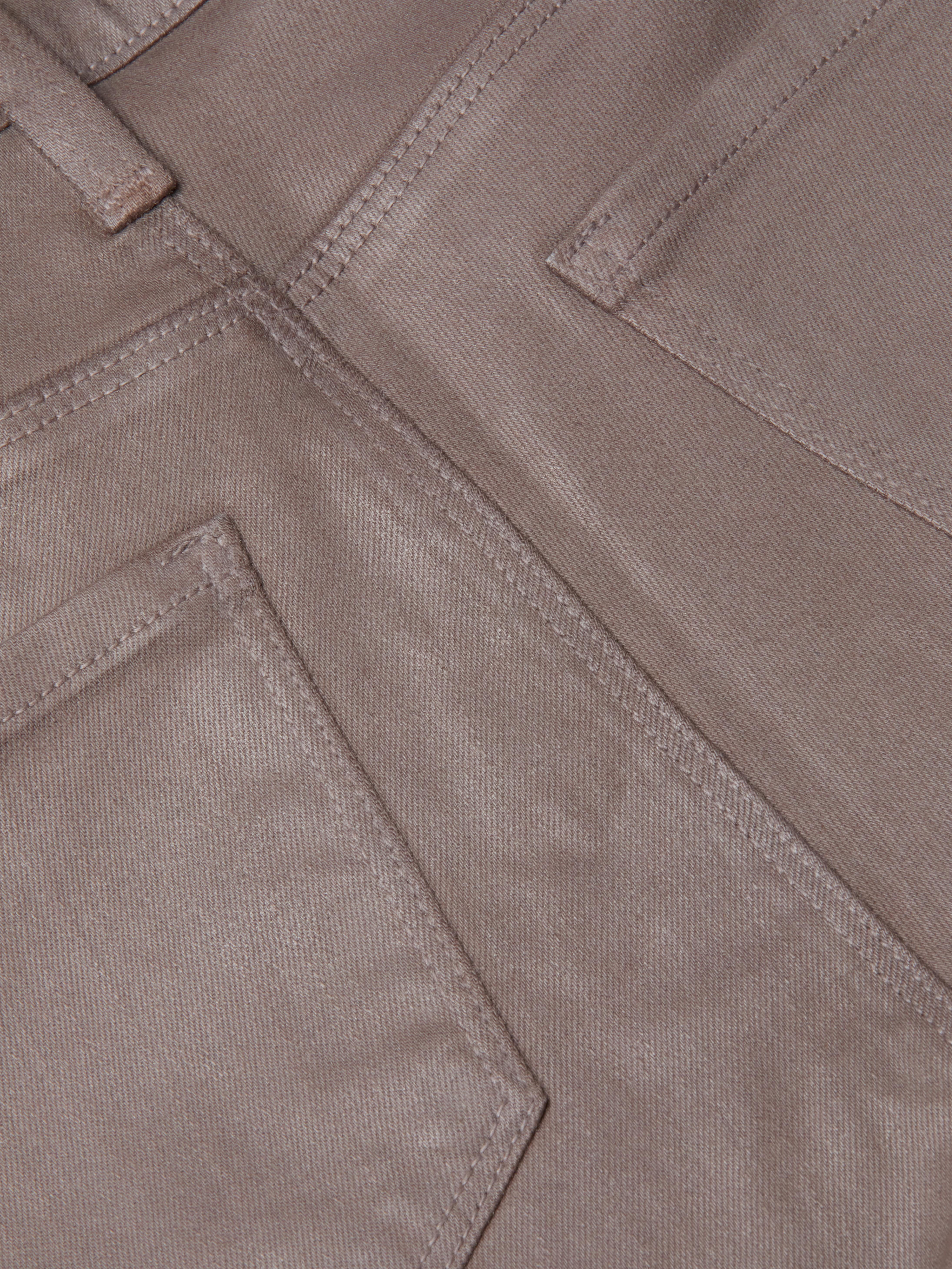 L'AGENCE - Kendra Coated Cropped Flare Jean - Image 13