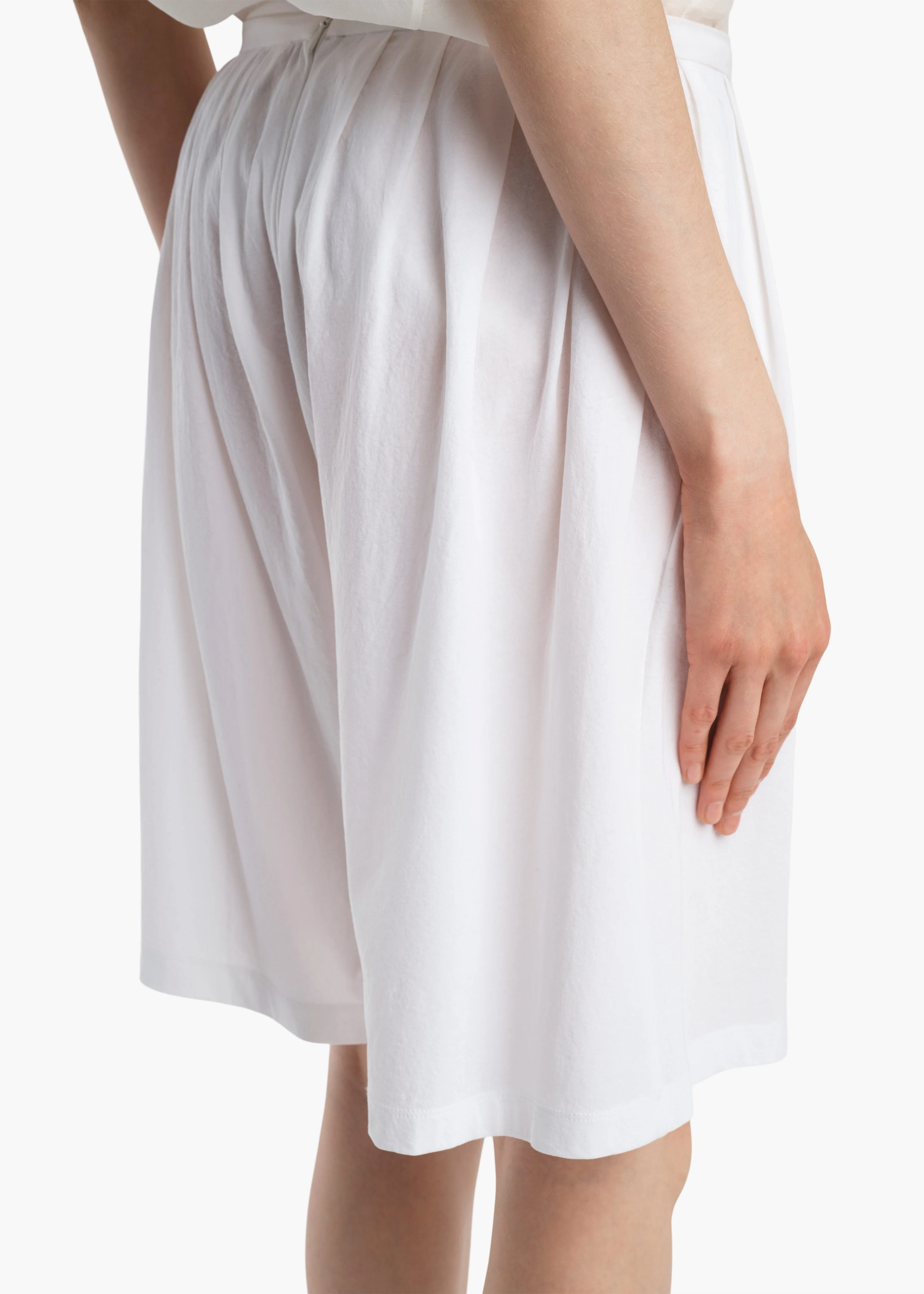 Khaite - Poppy Short in White - Image 6