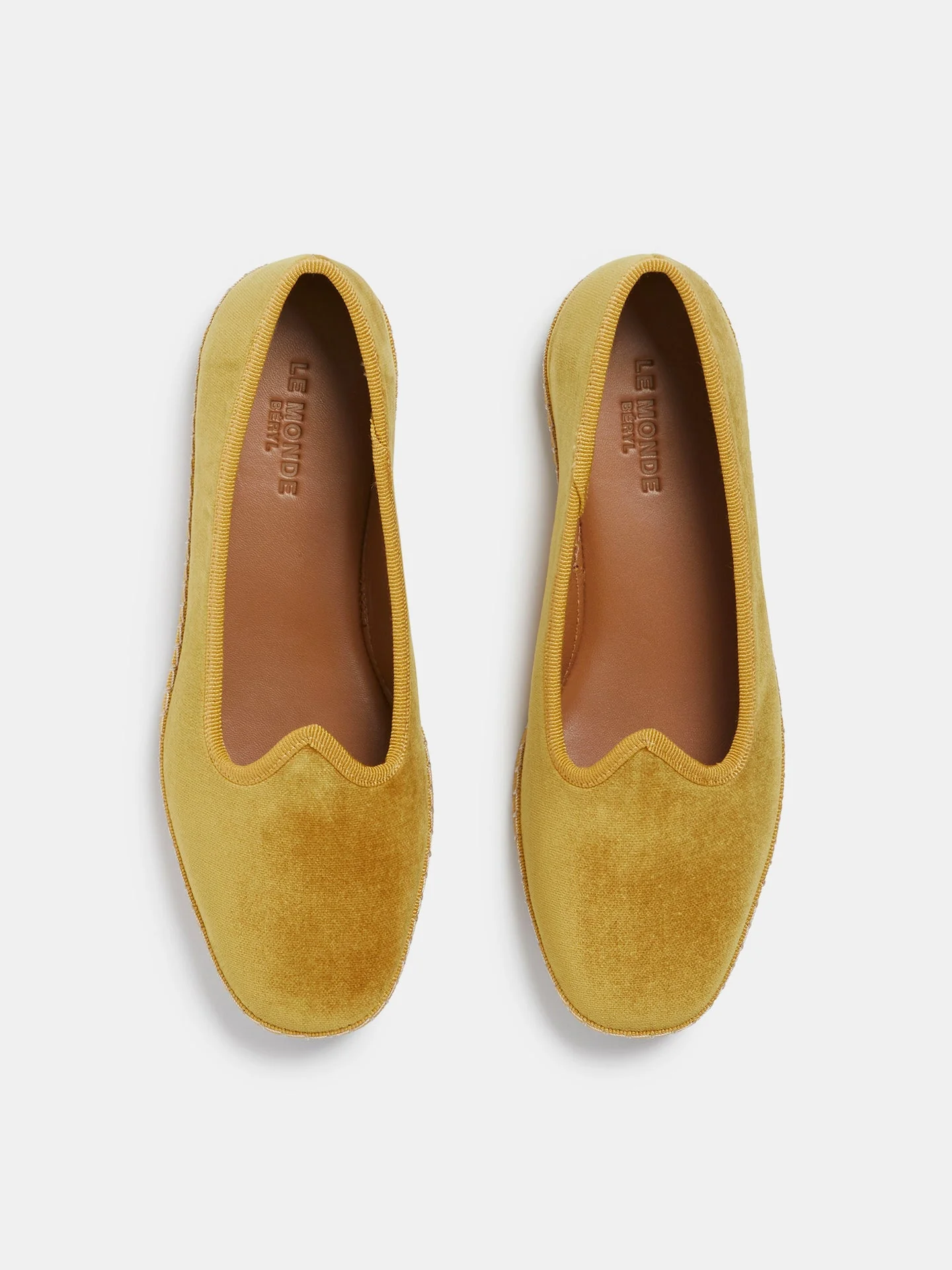 Le Monde Beryl - Kids Soft Venetian Slipper / Gold Velvet - Image 3