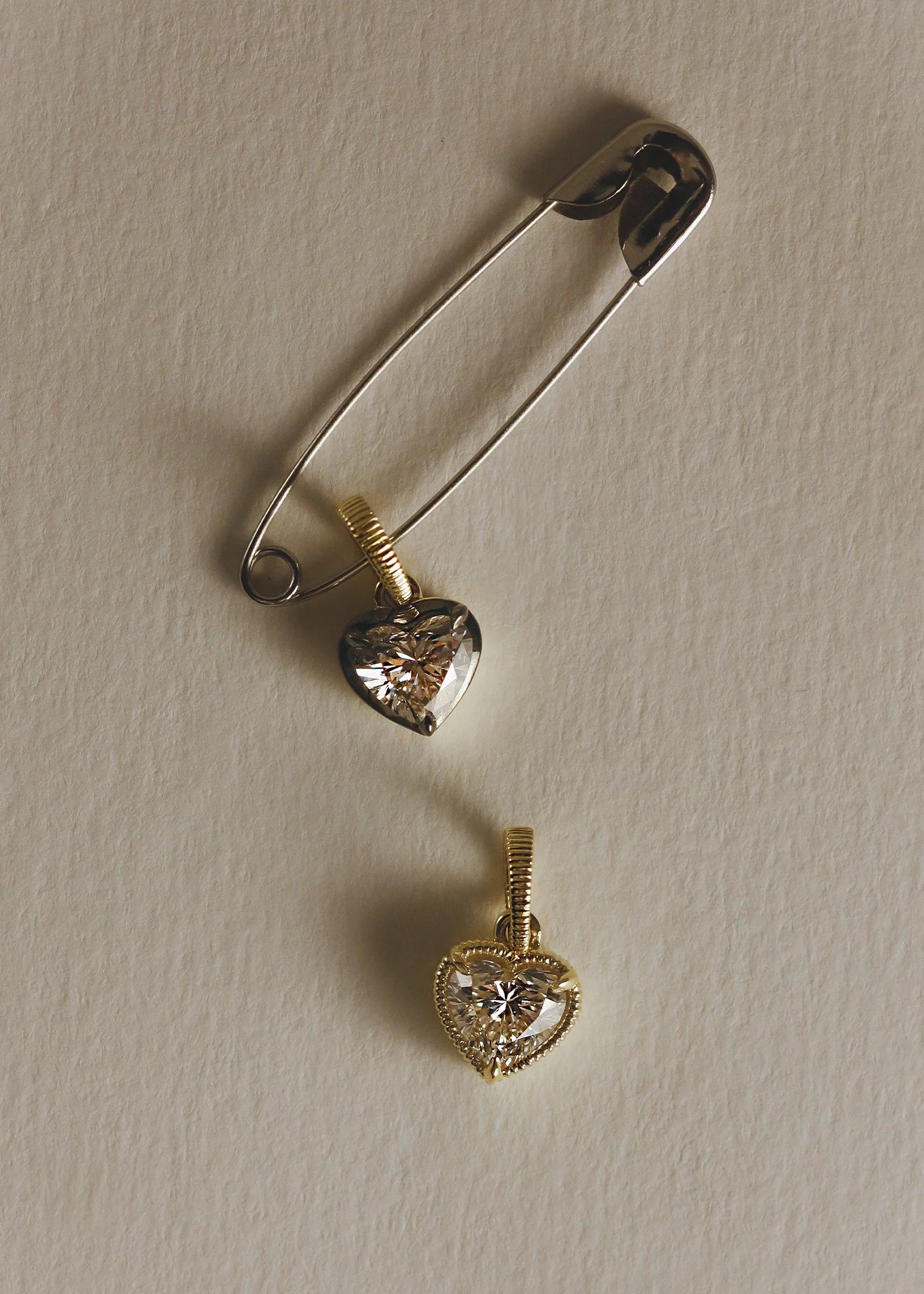 Kinn - Clara Black Rhodium Heart Pendant - Image 3