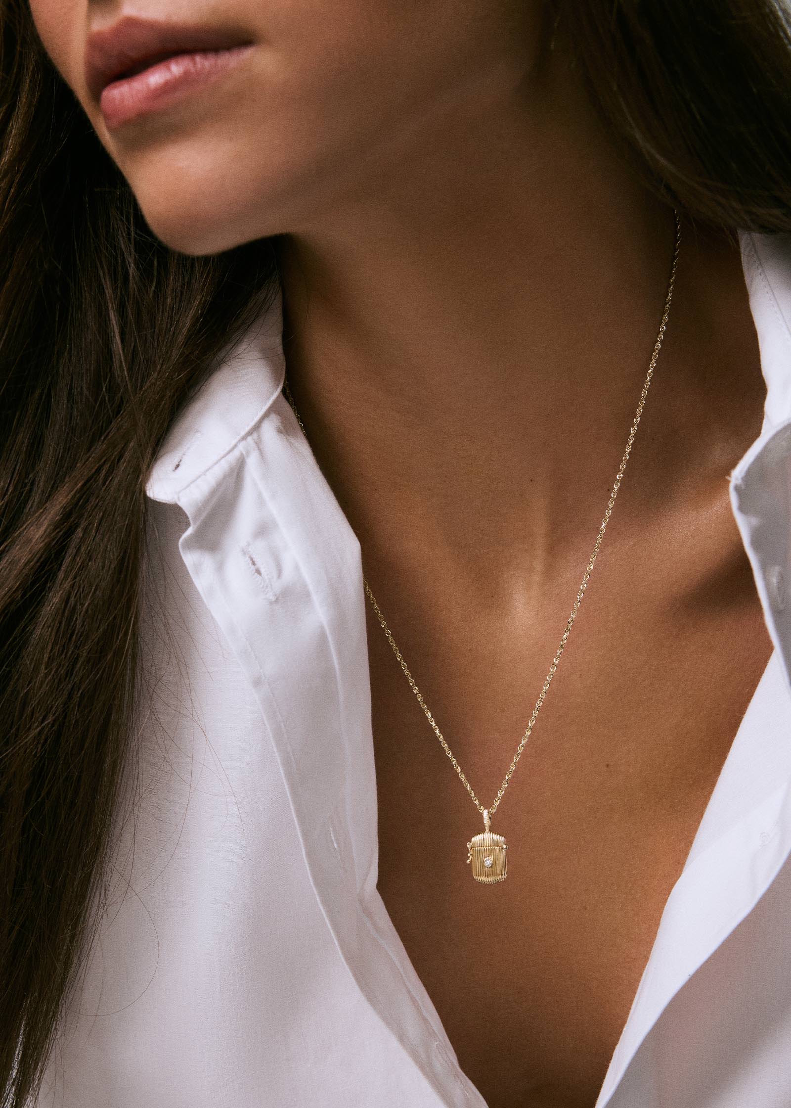 Kinn - Relic Ribbed Locket Necklace Diamond - Image 4