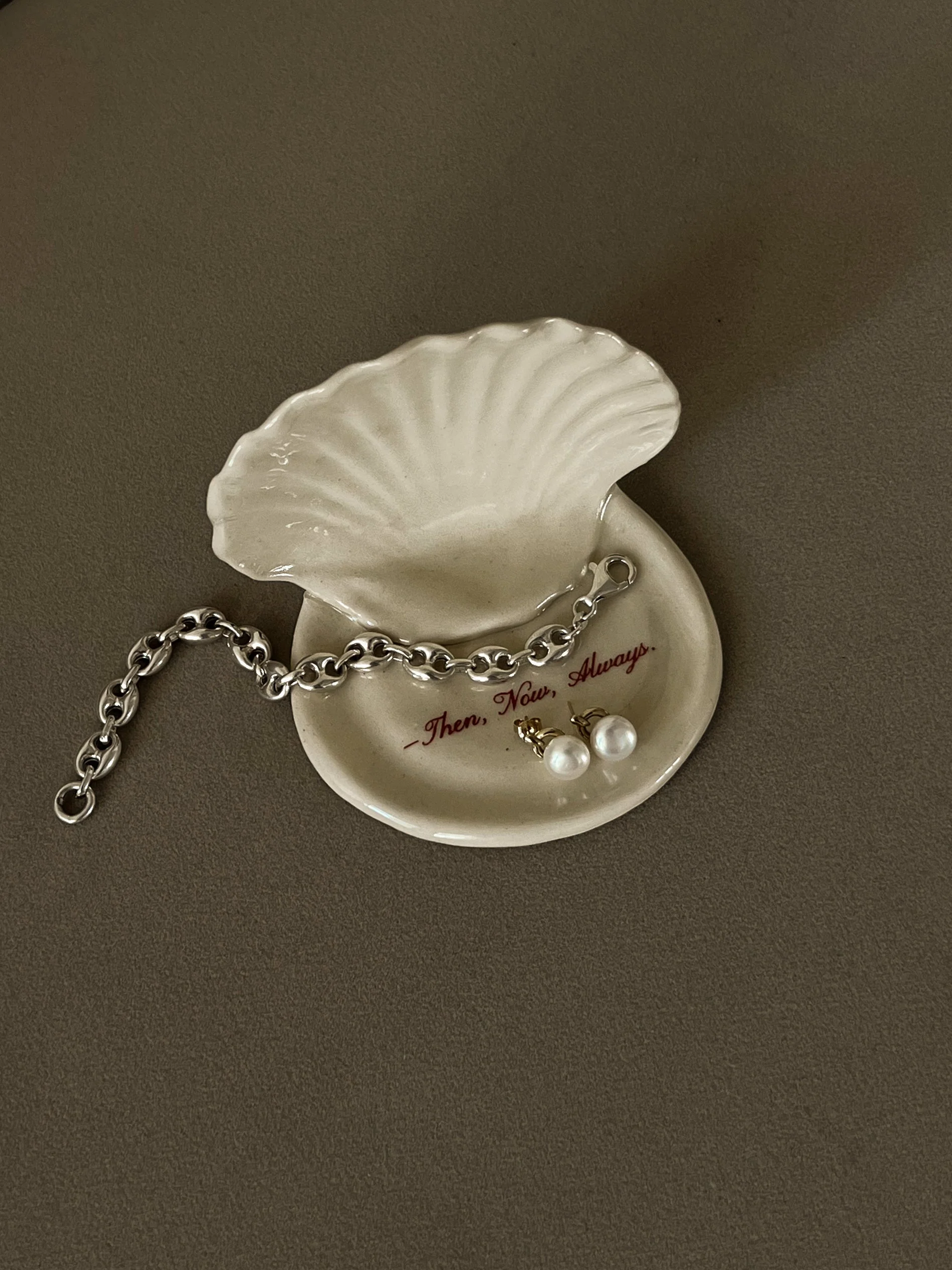Kinn - Kinn Ceramic Catchall Shell