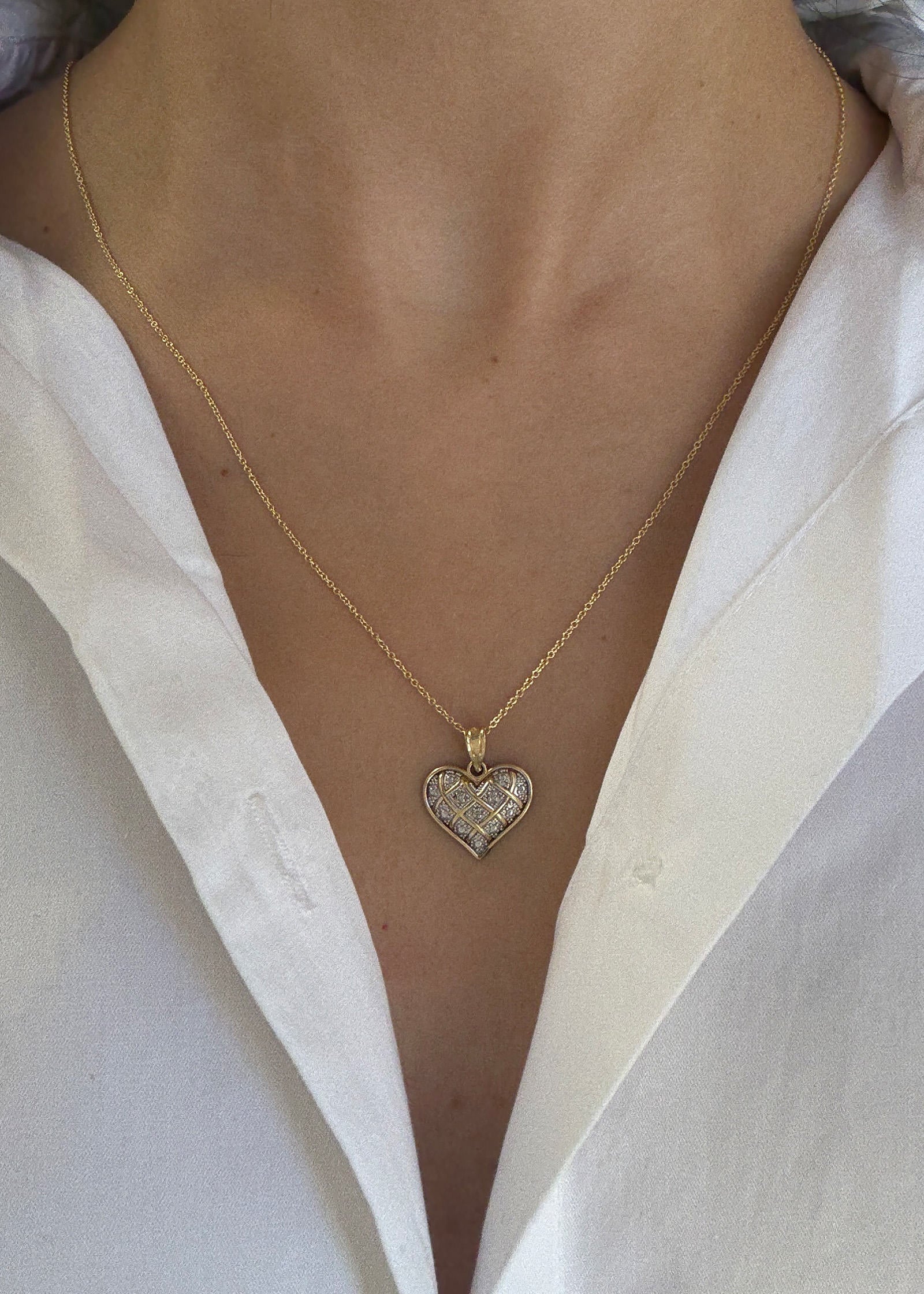 Kinn - Vintage 10k Heart Diamond Pendant - Image 2