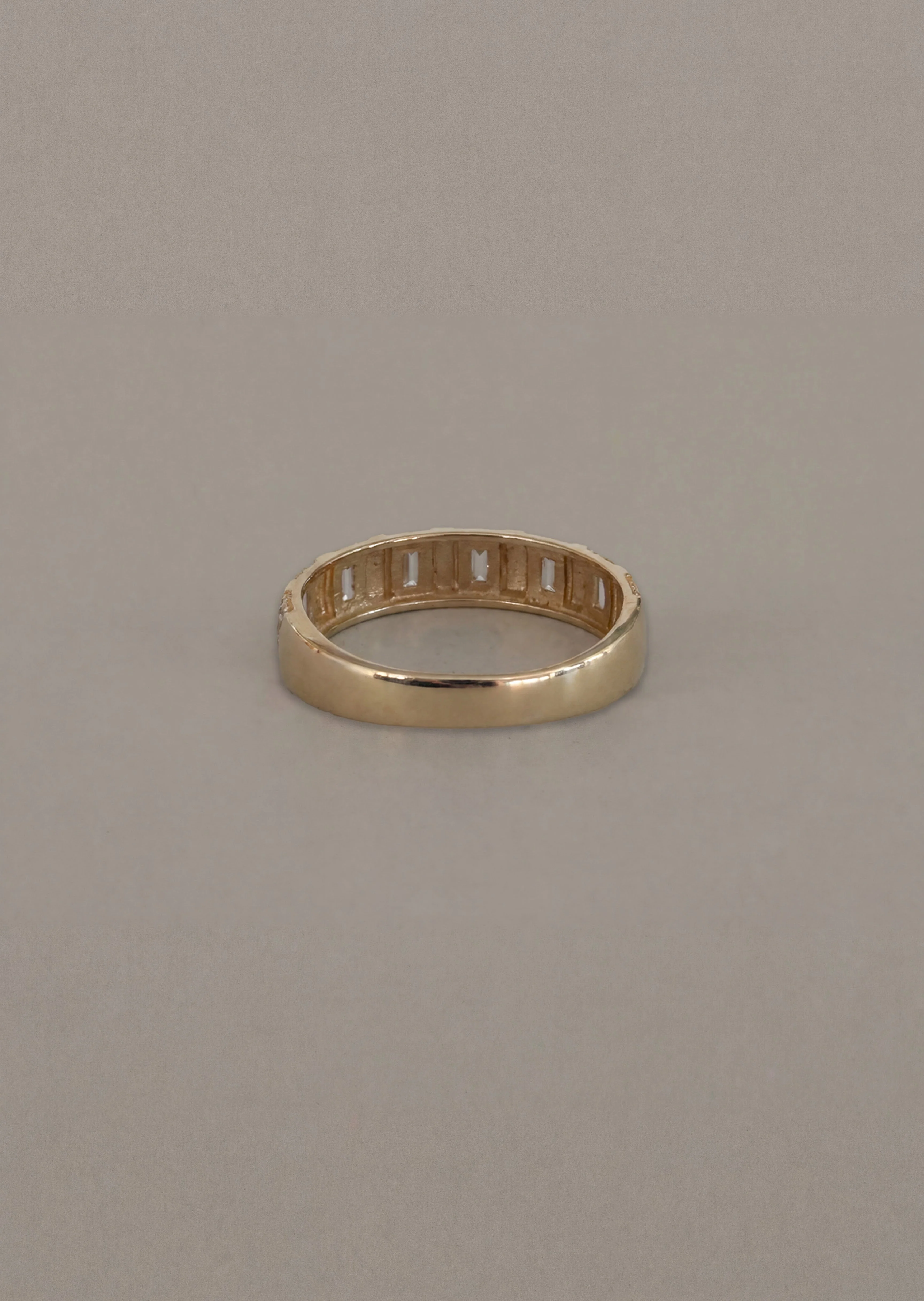 Kinn - Vintage 14k Baguette CZ Ring - Image 3