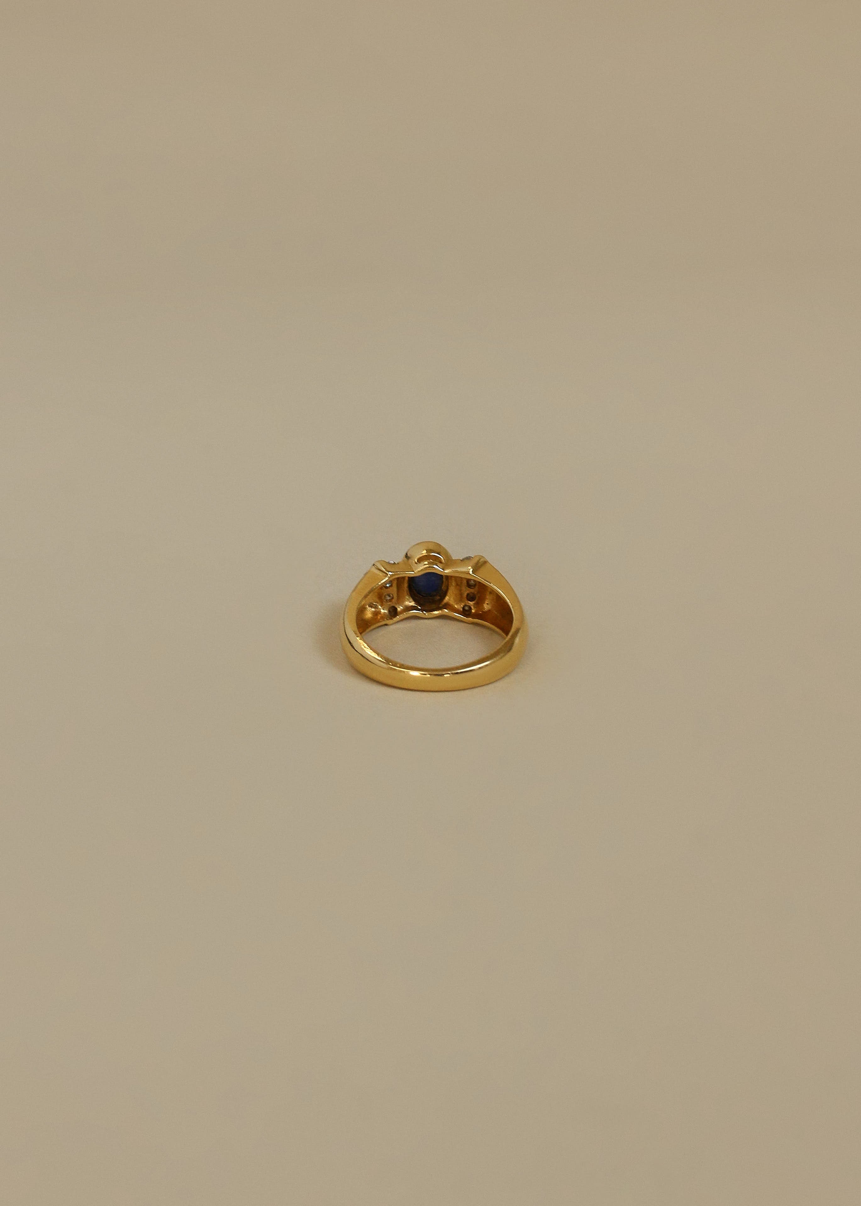 Kinn - Vintage 14k Blue Sapphire Ring - Image 4