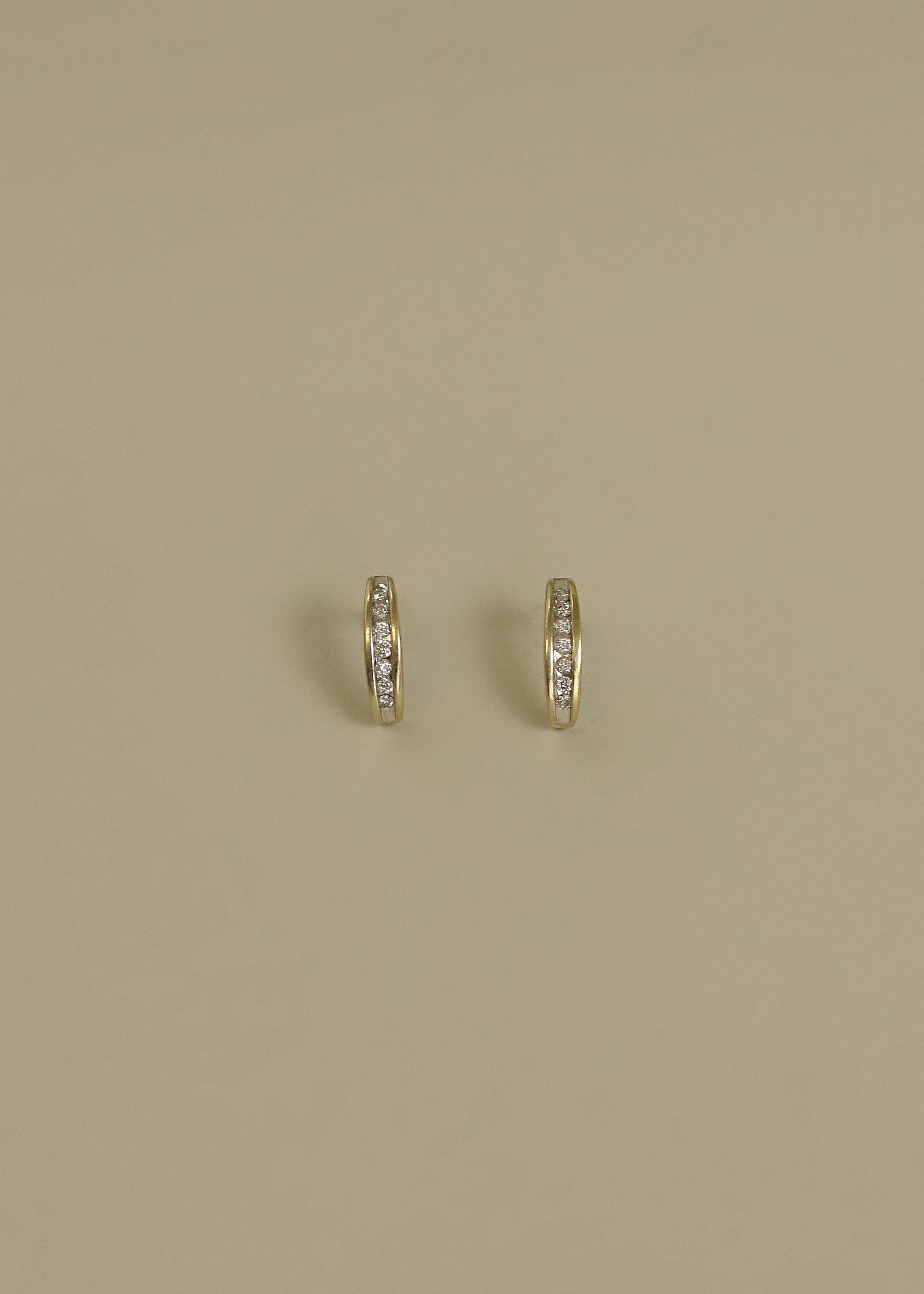 Kinn - Vintage 14k J Diamond Earrings