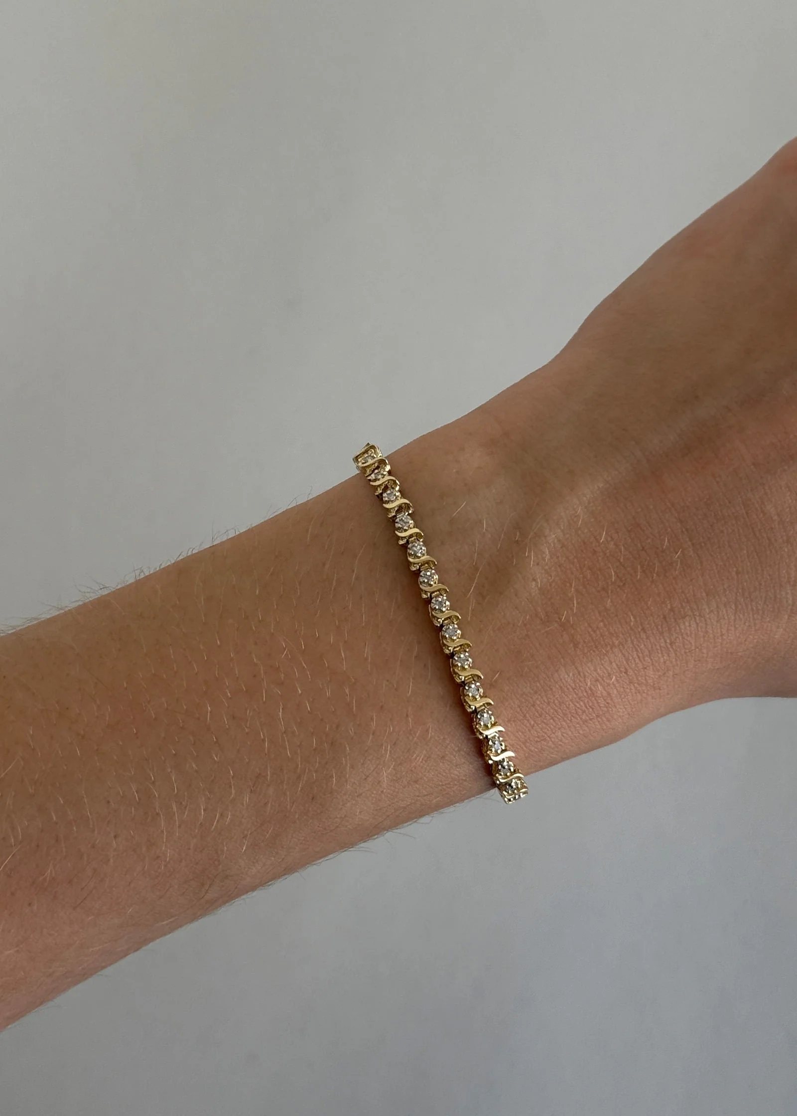 Kinn - Vintage 14k S Link Tennis Bracelet - Image 2