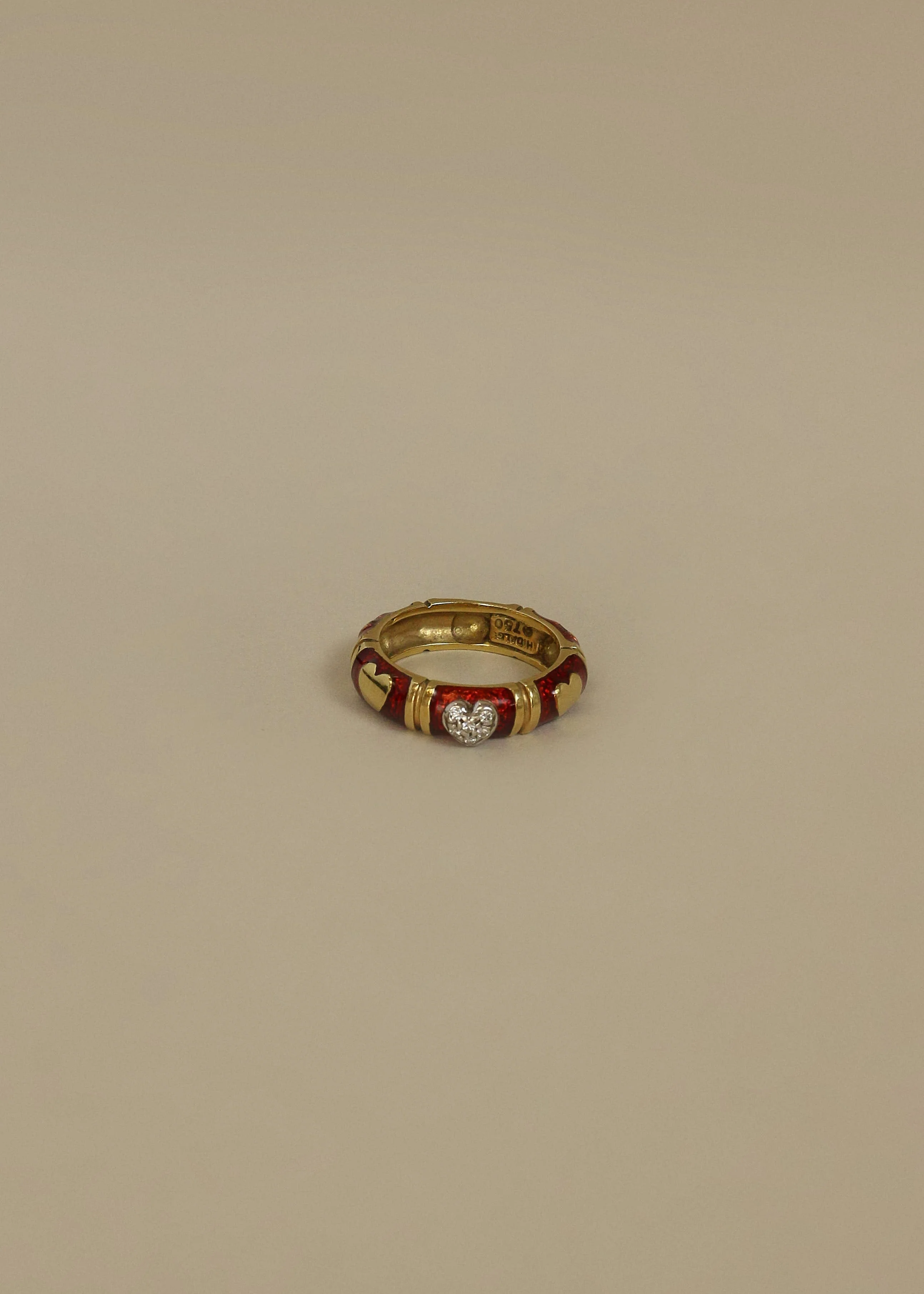 Kinn - Vintage 18k Red Enamel Diamond Ring