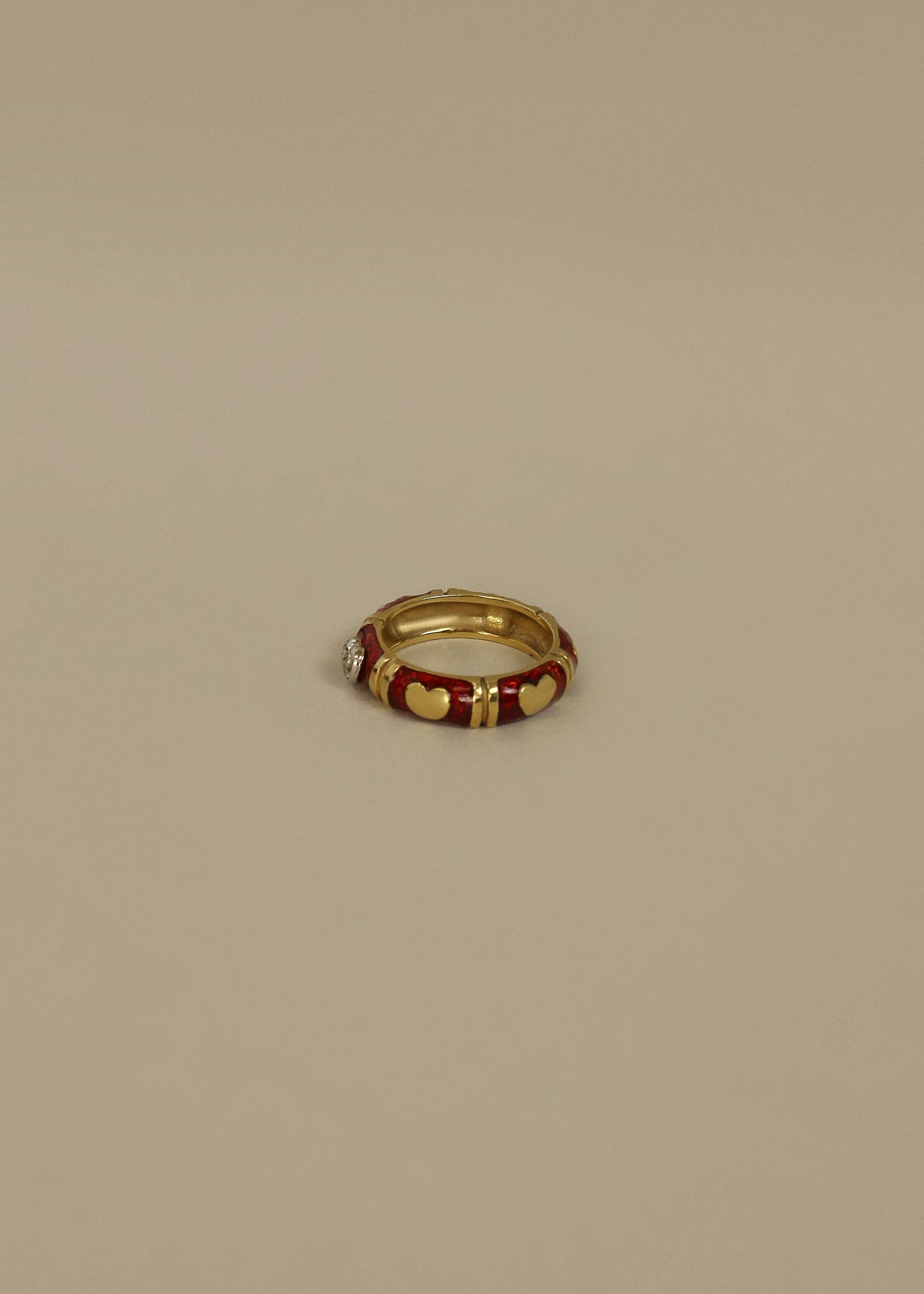 Kinn - Vintage 18k Red Enamel Diamond Ring - Image 4