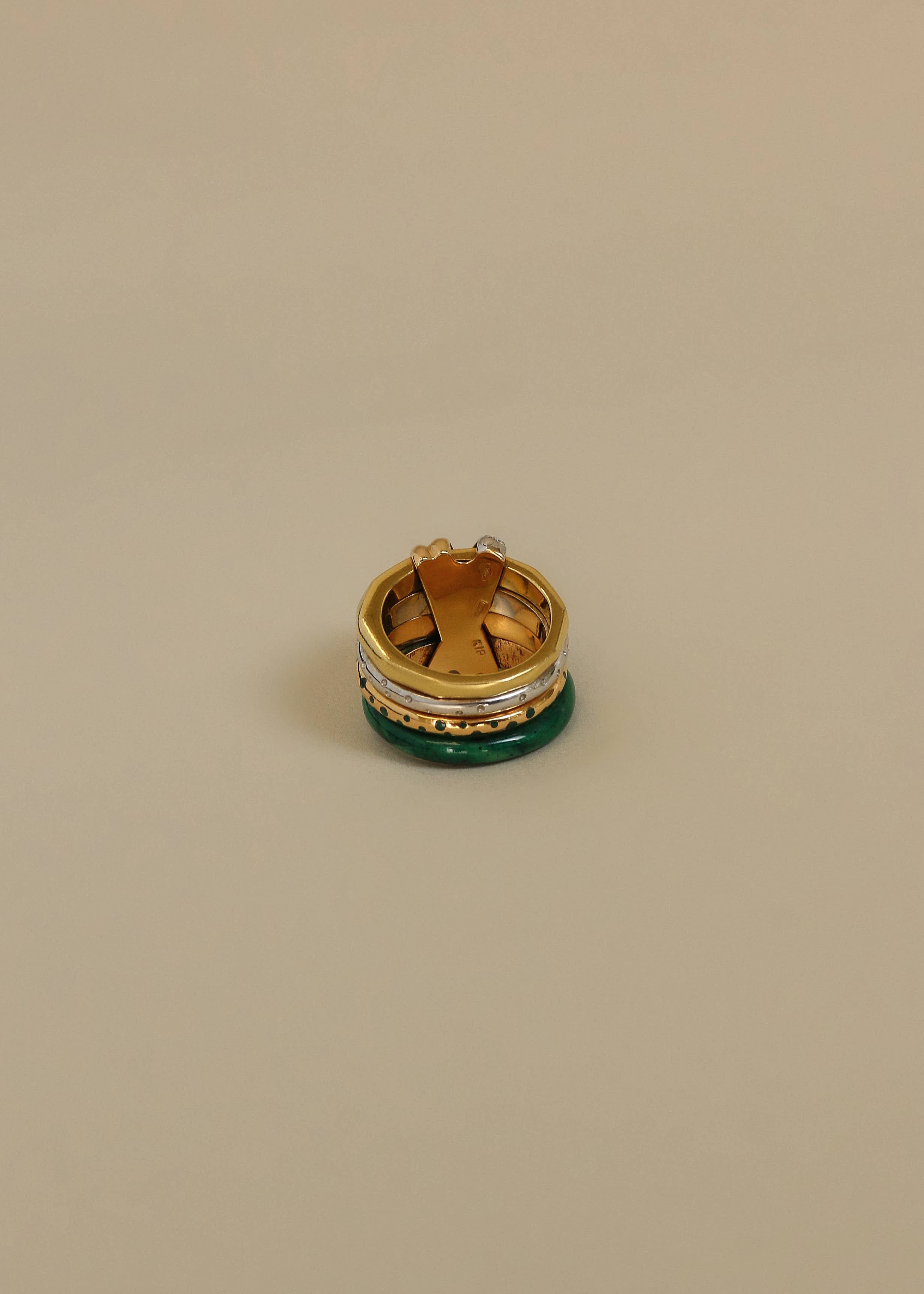 Kinn - Vintage 4 Ridge X Ring 18k - Image 4