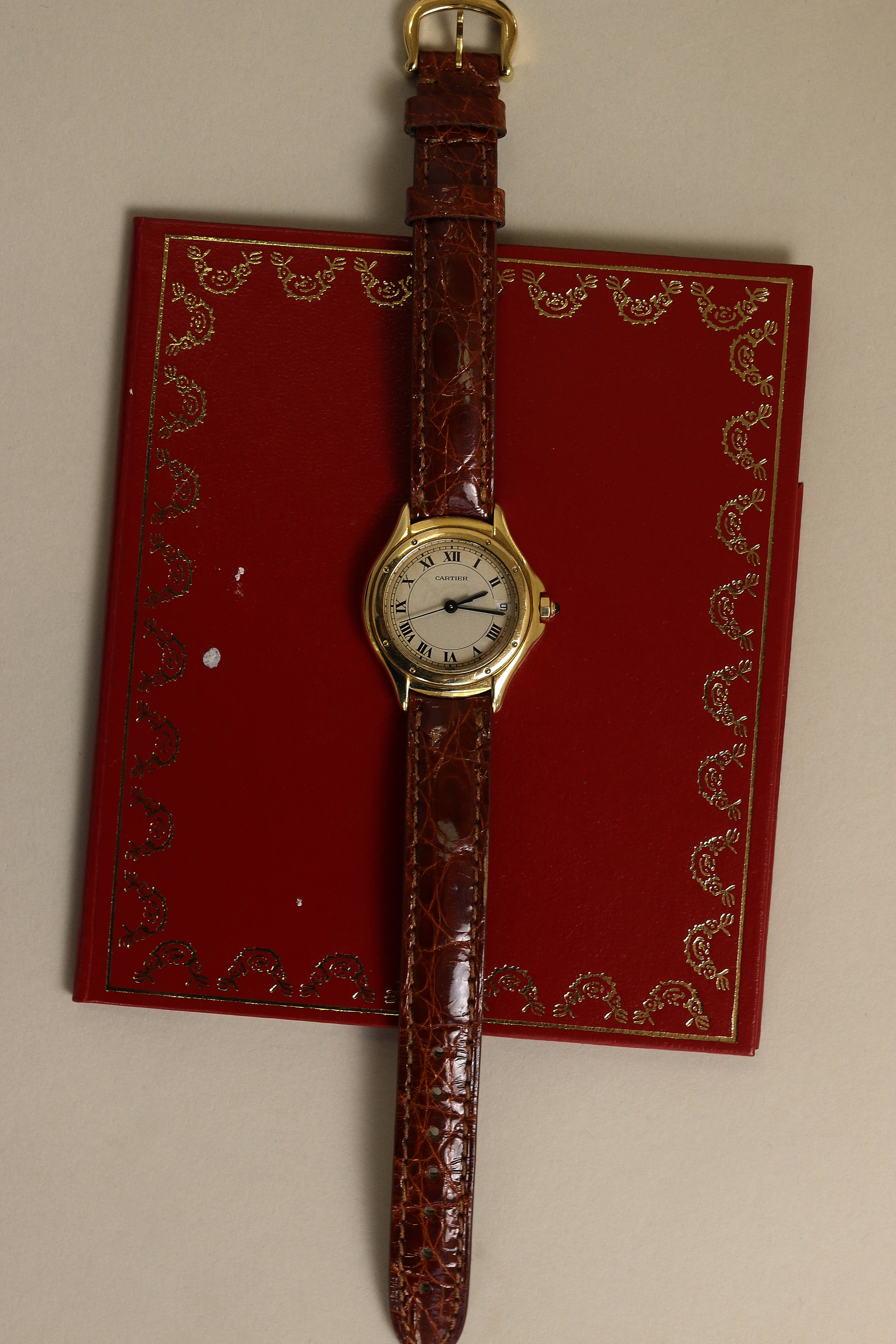Kinn - VIntage Cartier Leather Watch - Image 3