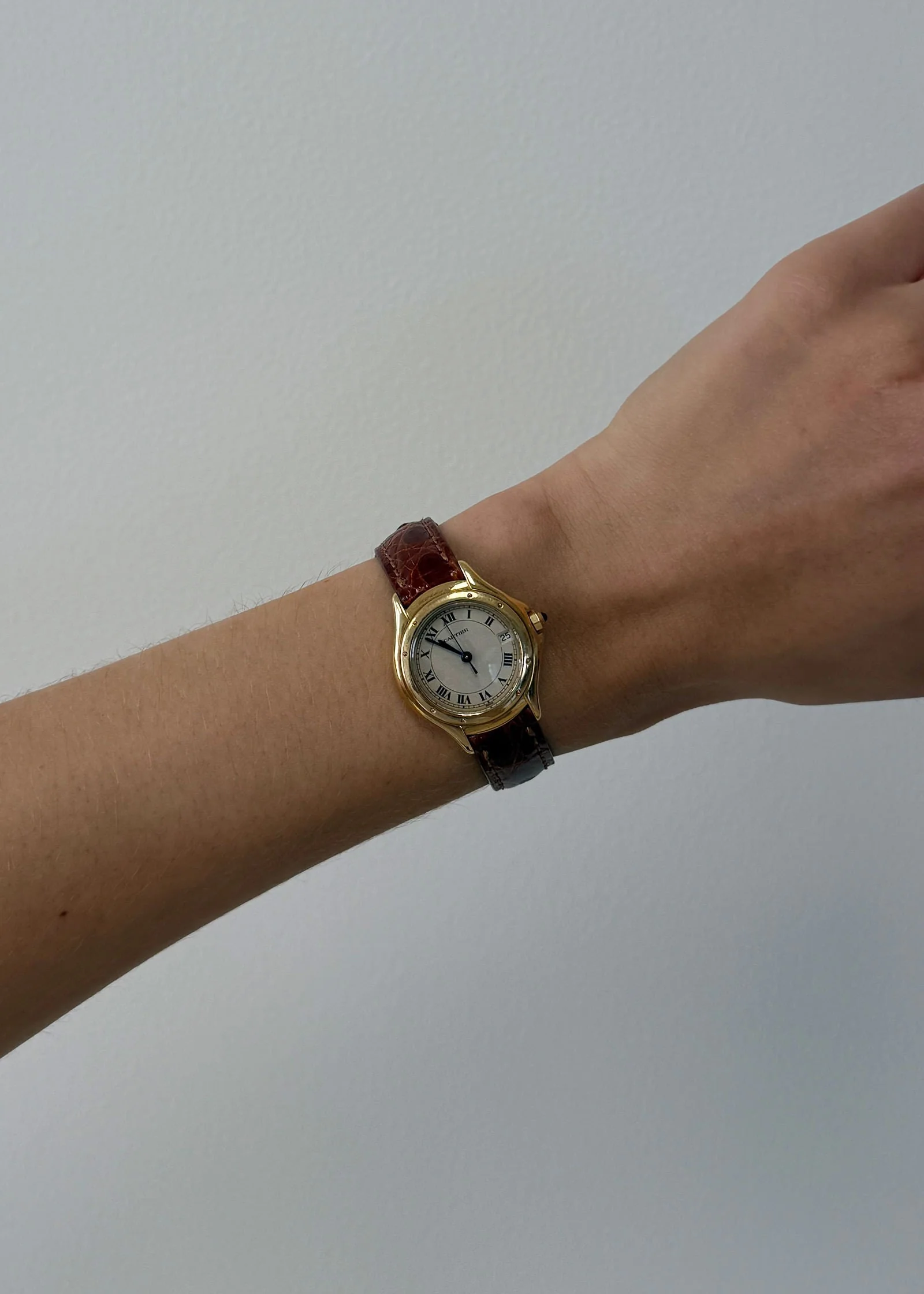 Kinn - VIntage Cartier Leather Watch - Image 5
