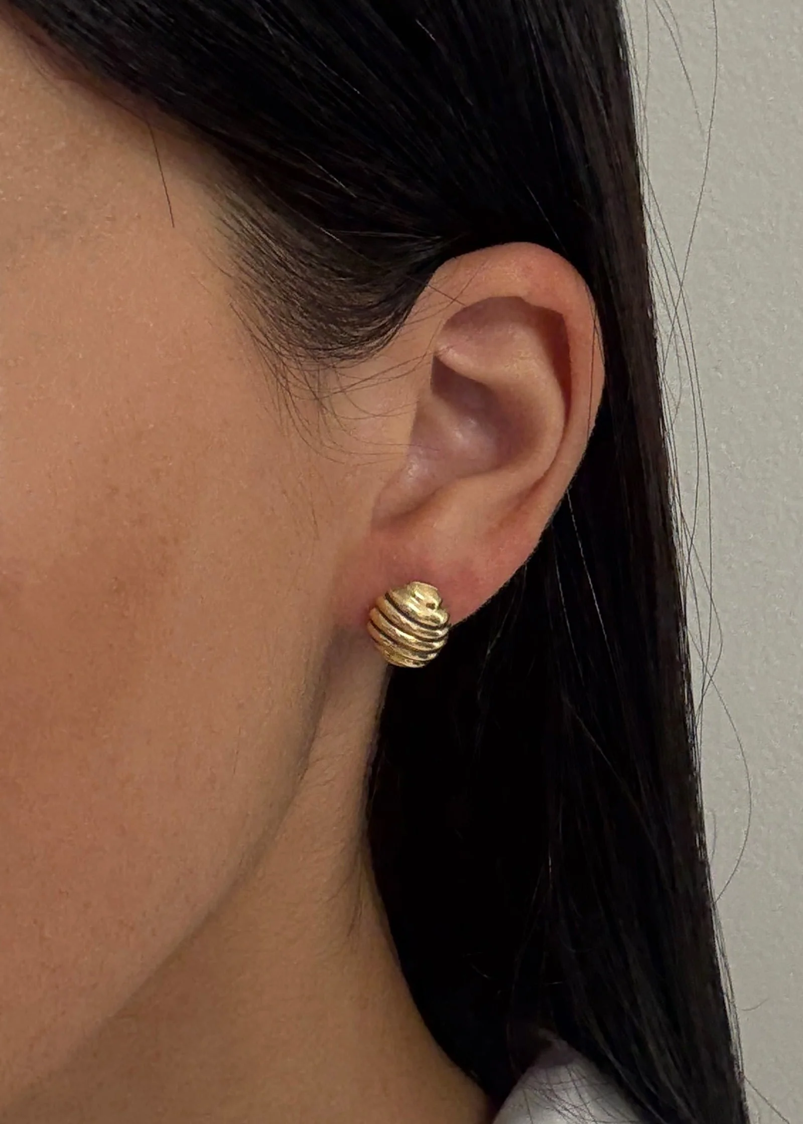 Kinn - Vintage Croissant Earrings - Image 2