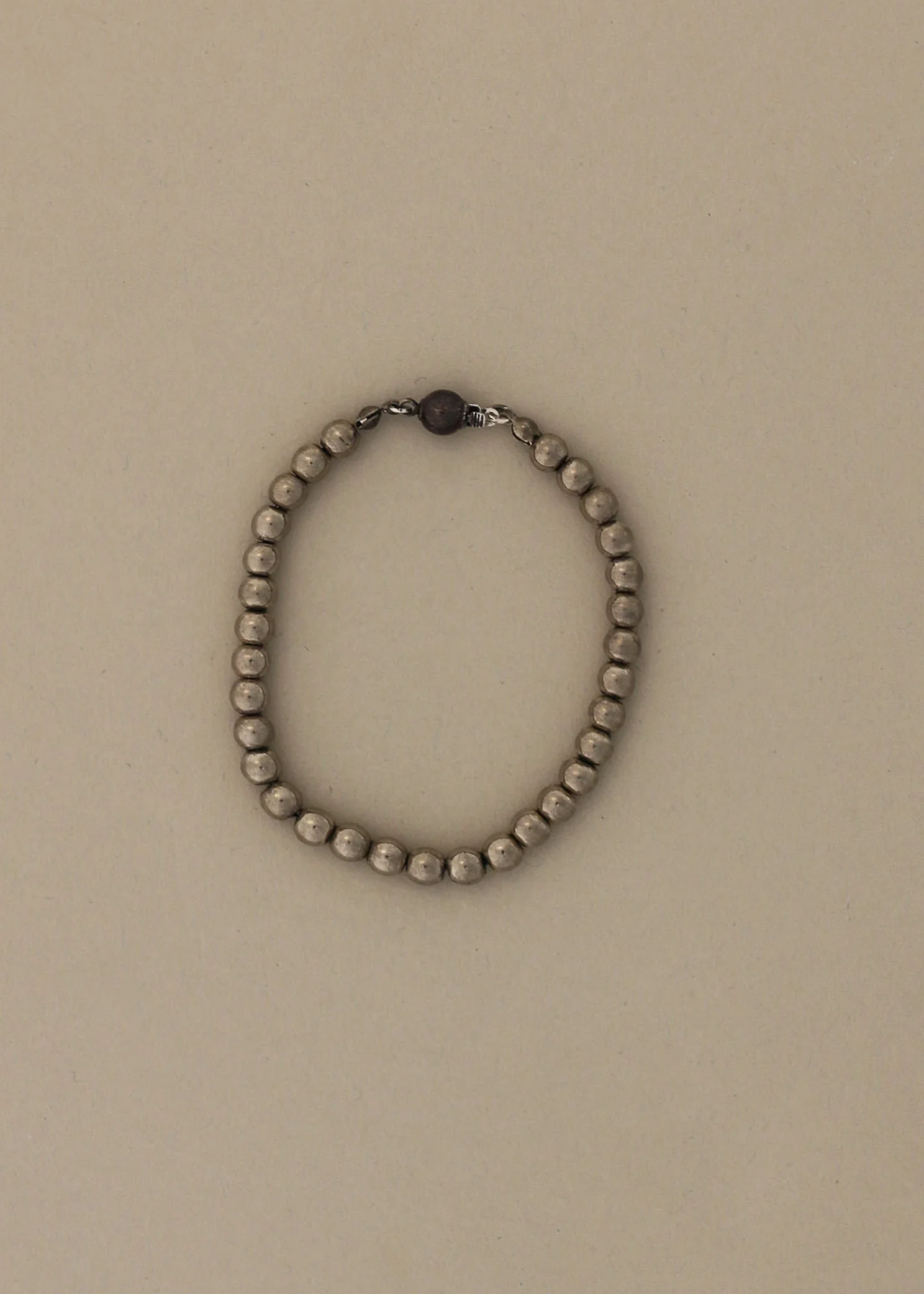 Kinn - Vintage Silver Beaded Bracelet