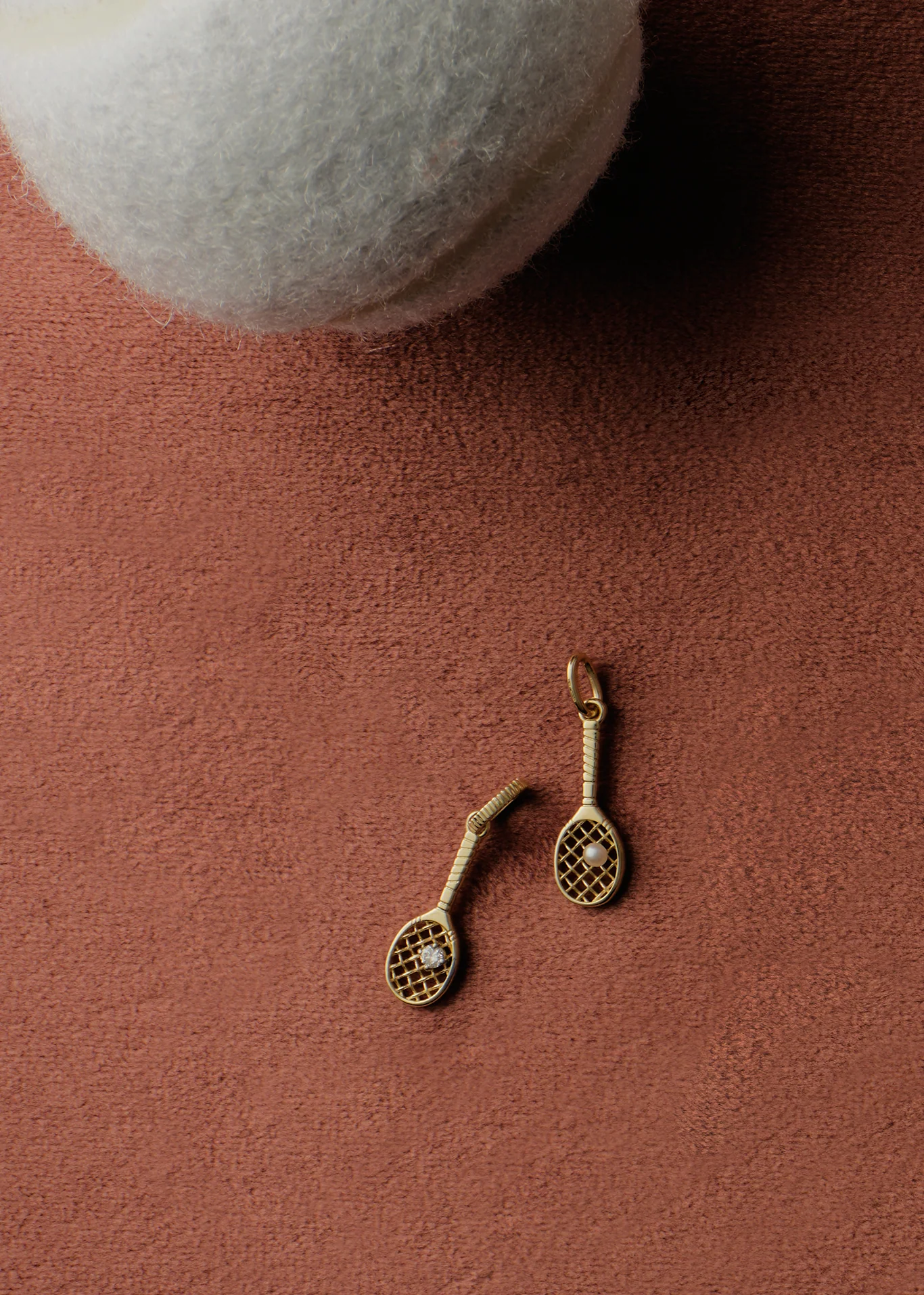 Kinn - x Sunset Tennis Club Ball And Racquet Charm Pearl - Image 2
