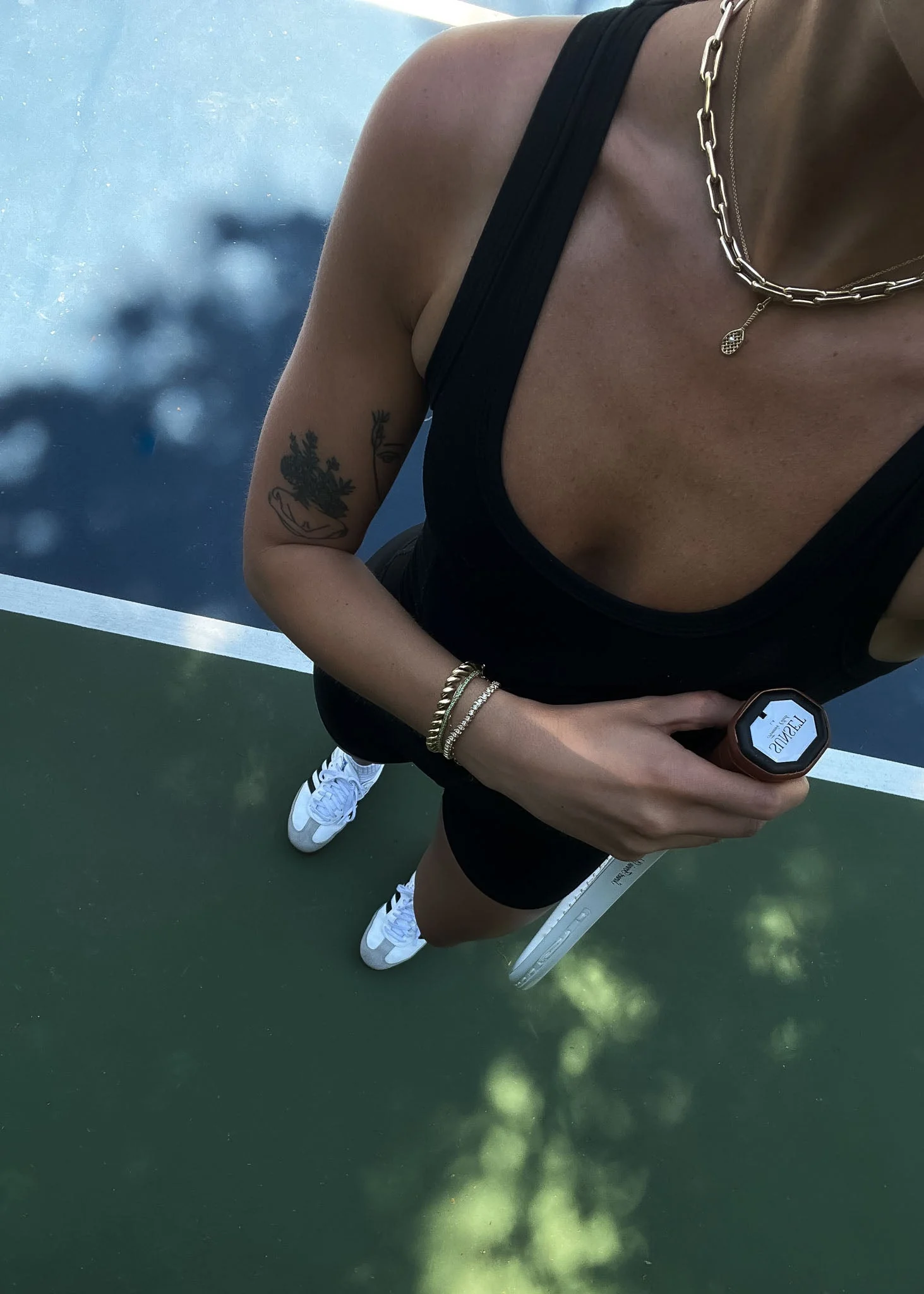 Kinn - x Sunset Tennis Club Ball And Racquet Charm Pearl - Image 4