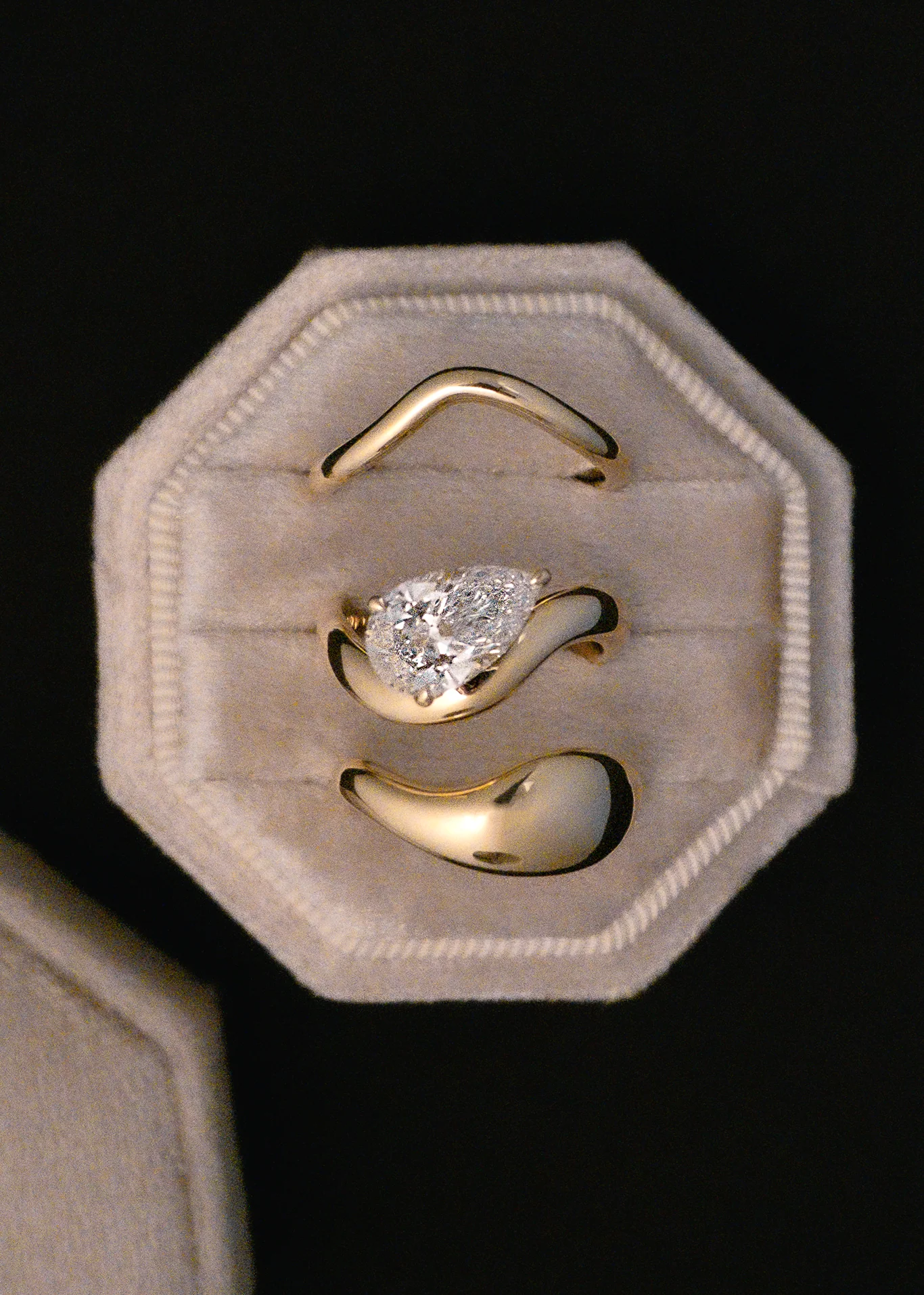 Kinn - Kira Pear Ring Diamond - Image 7