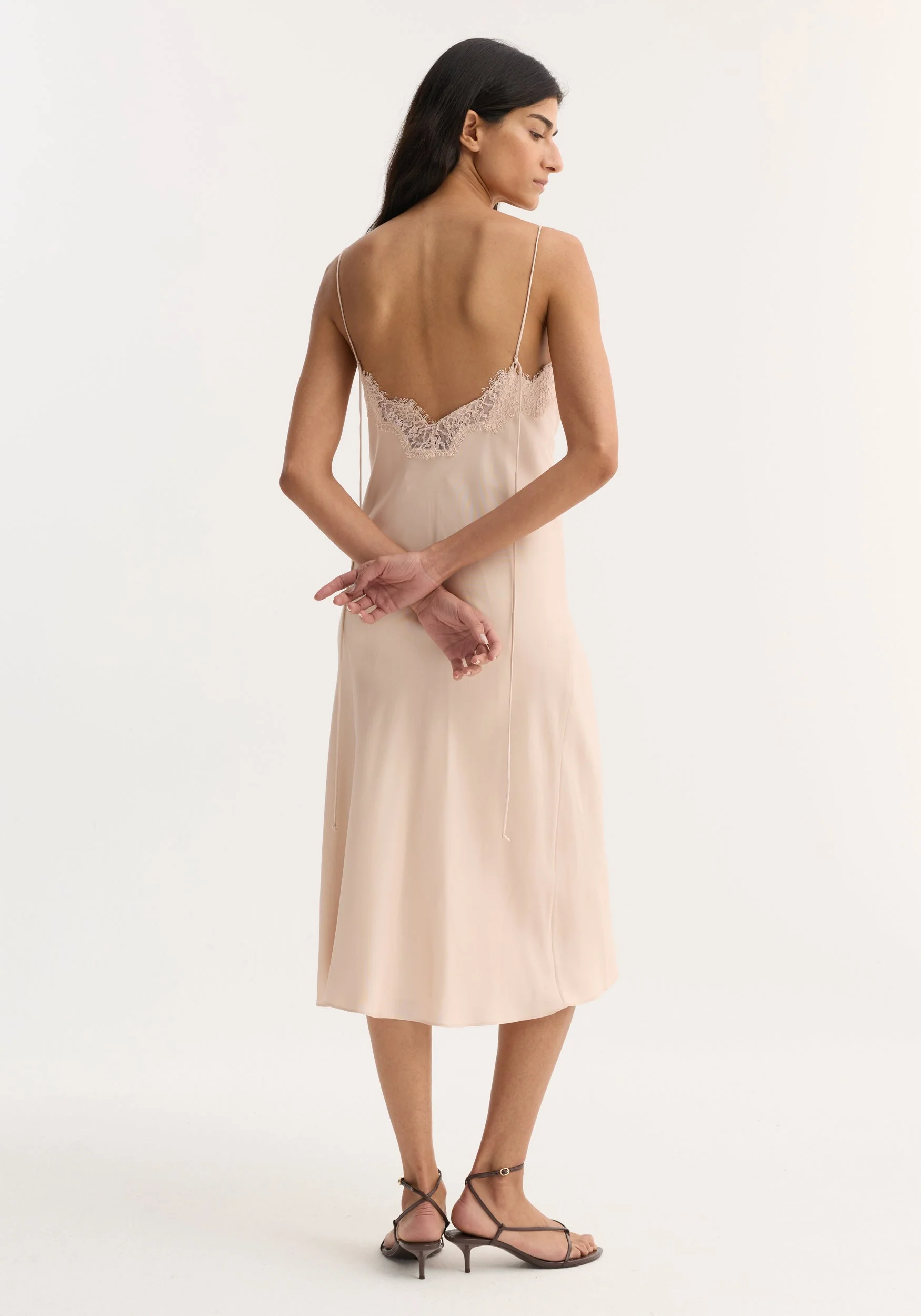ROHE - Lace slip dress | rose - Image 4