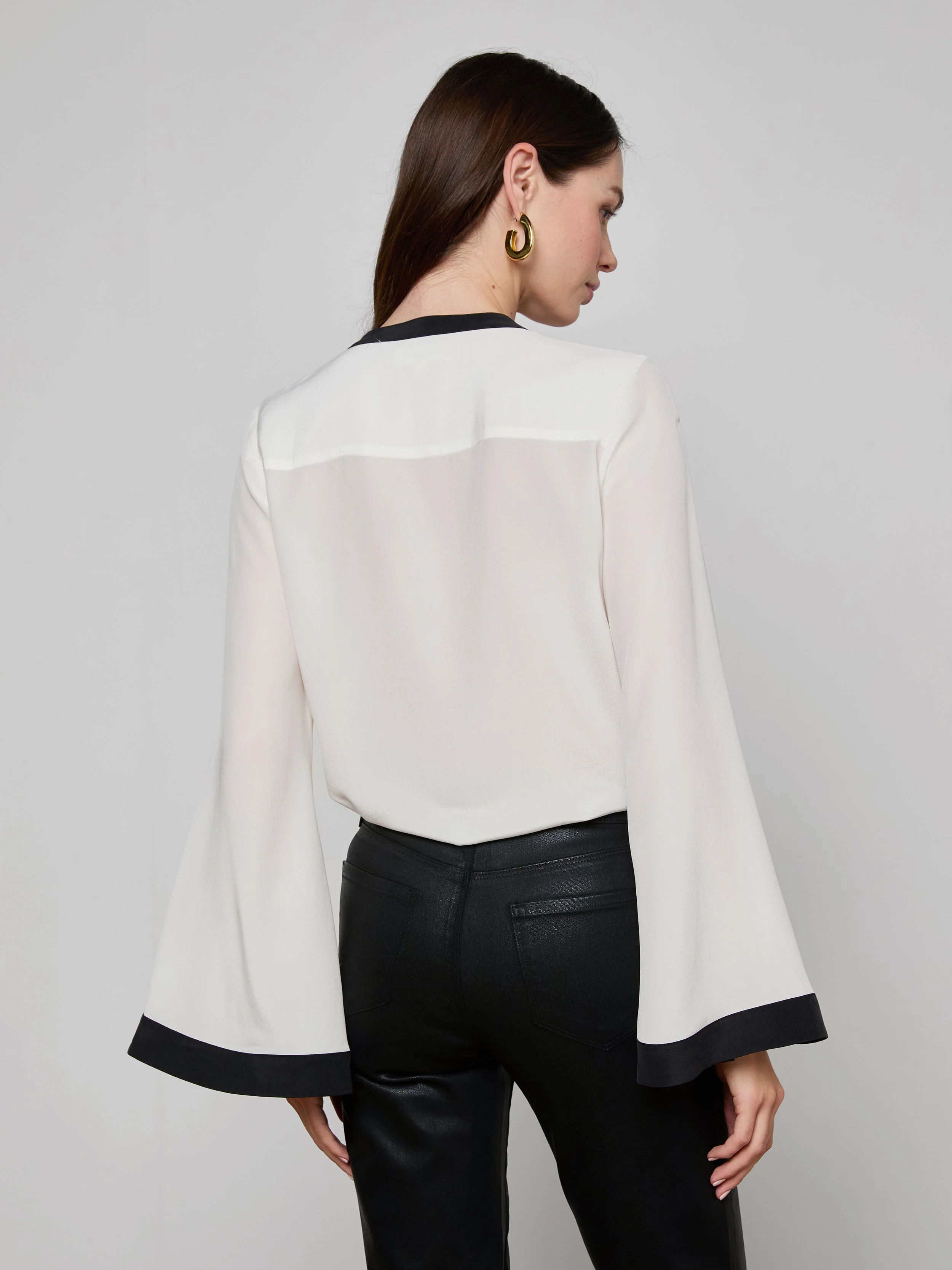 L'AGENCE - Charlize Silk Blouse - Image 4