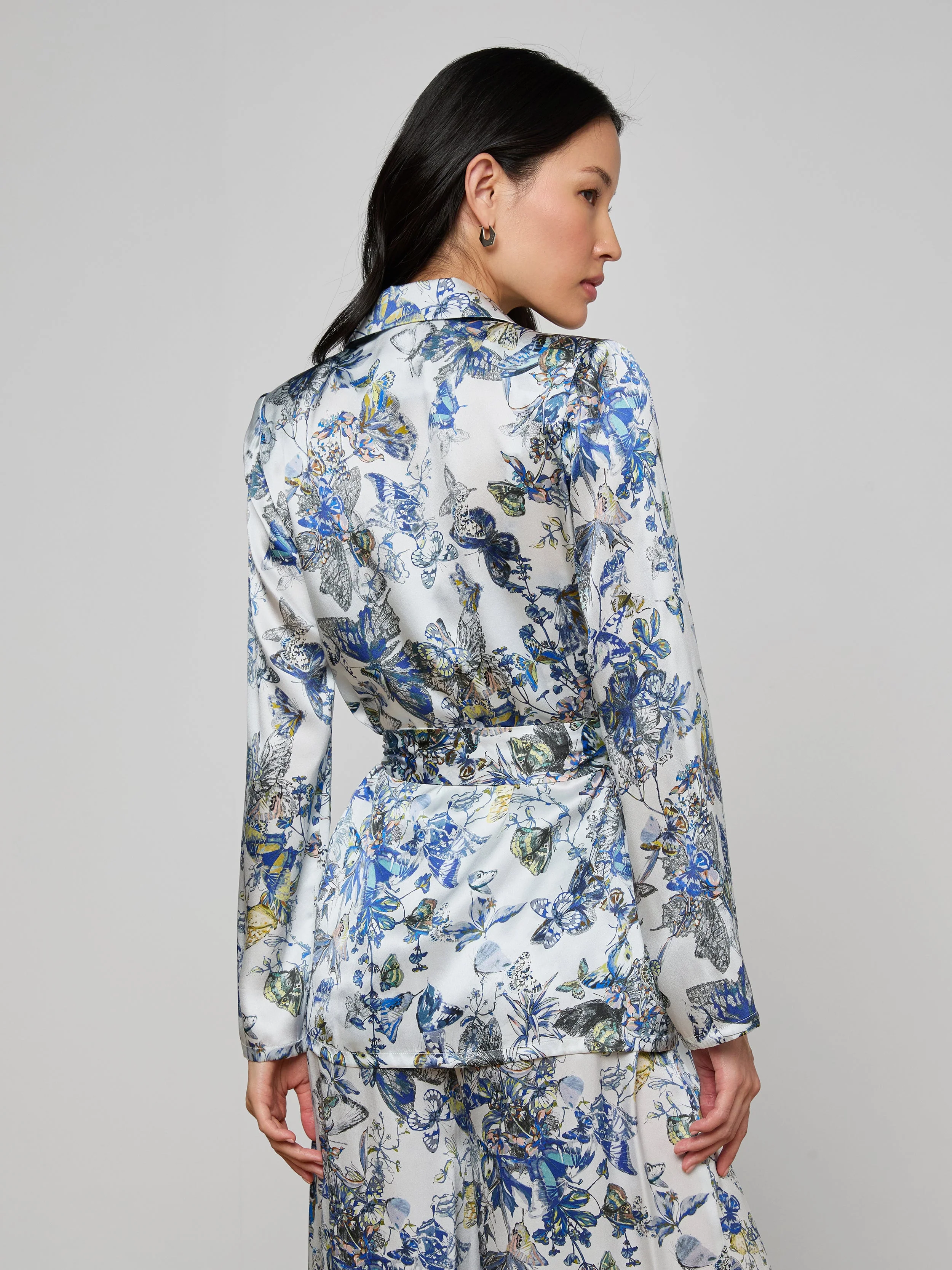 L'AGENCE - Ciara Silk Robe Top - Image 5