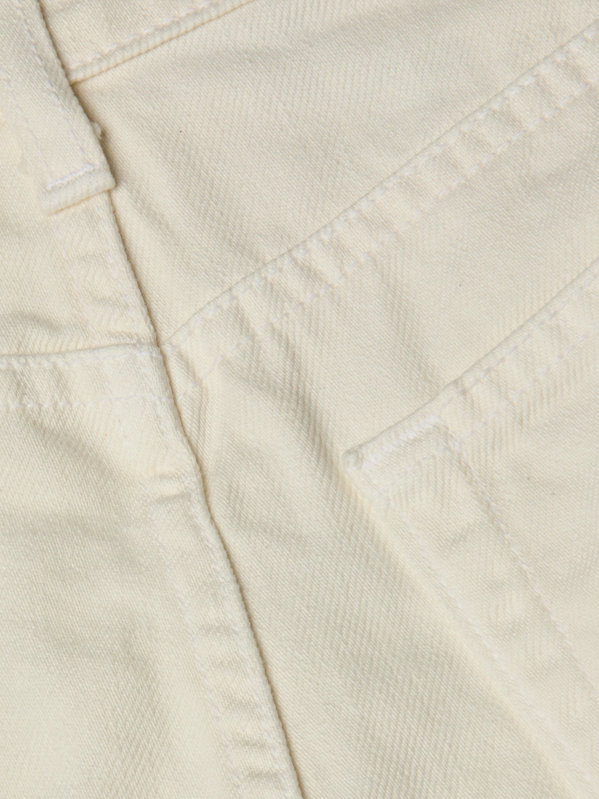 L'AGENCE - Clark Distressed Jean Short - Image 6