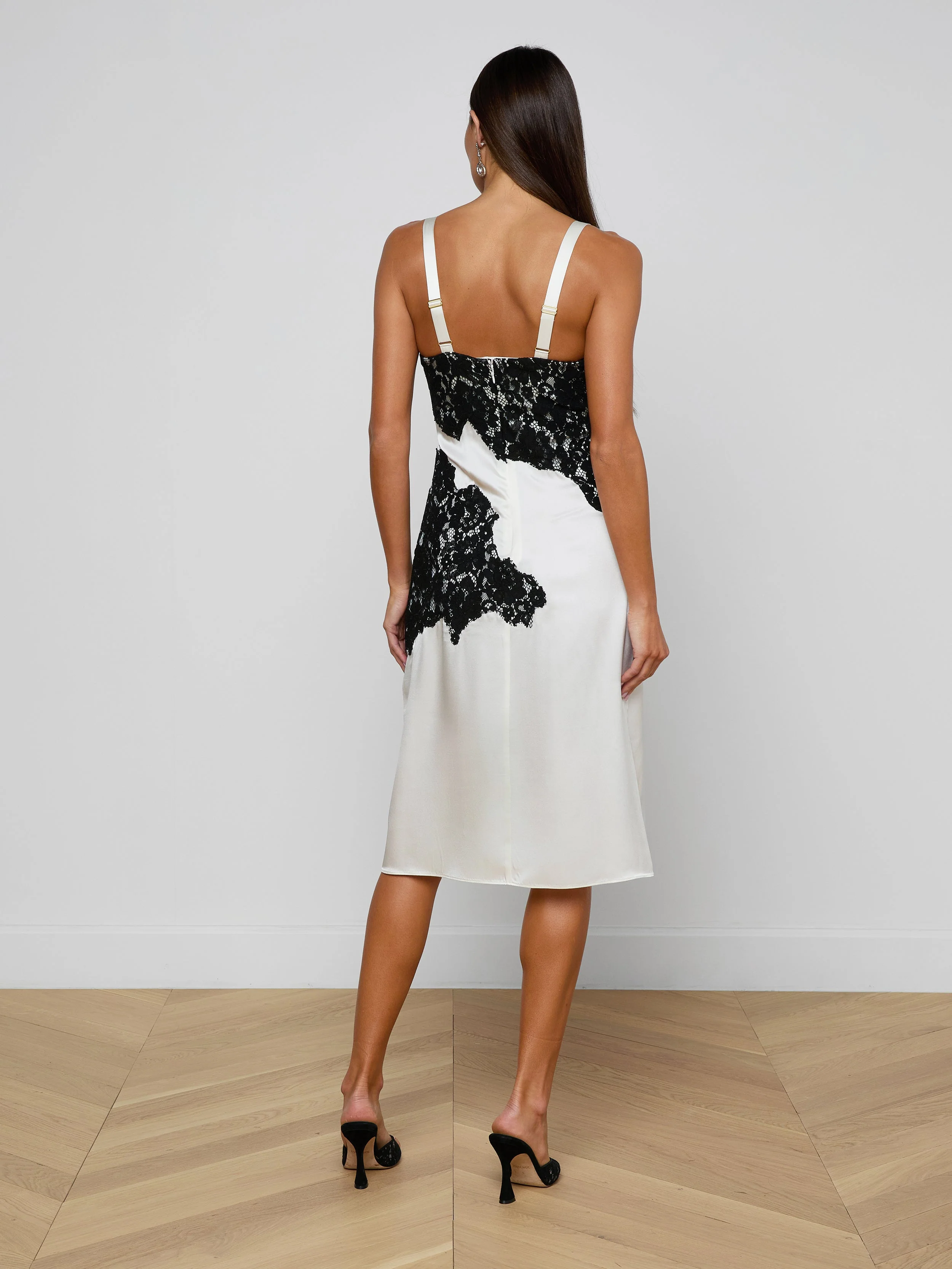 L'AGENCE - Fenna Silk Lace Dress - Image 4