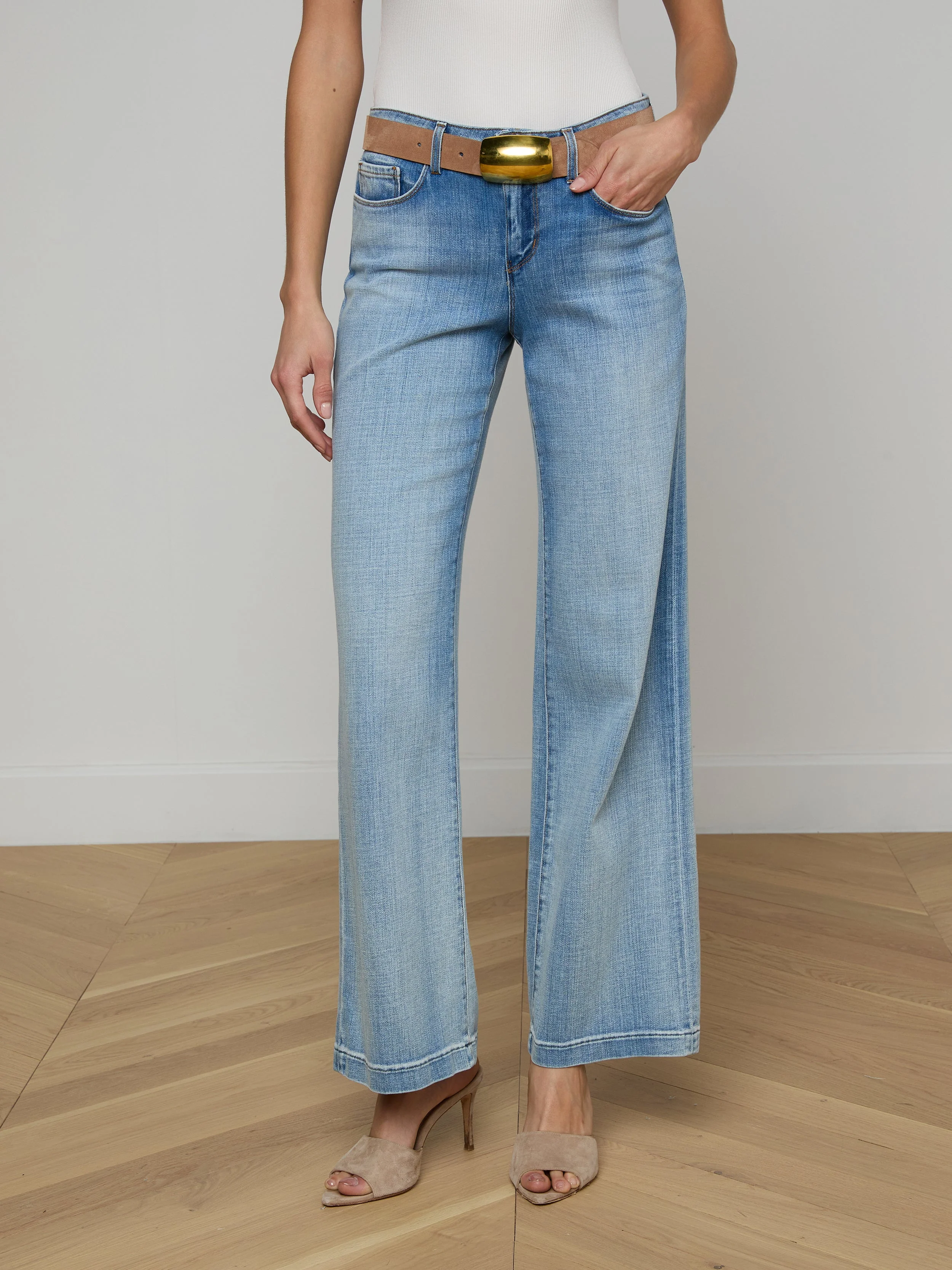 L'AGENCE - Joanne Low - Rise Wide - Leg Jean - Image 2