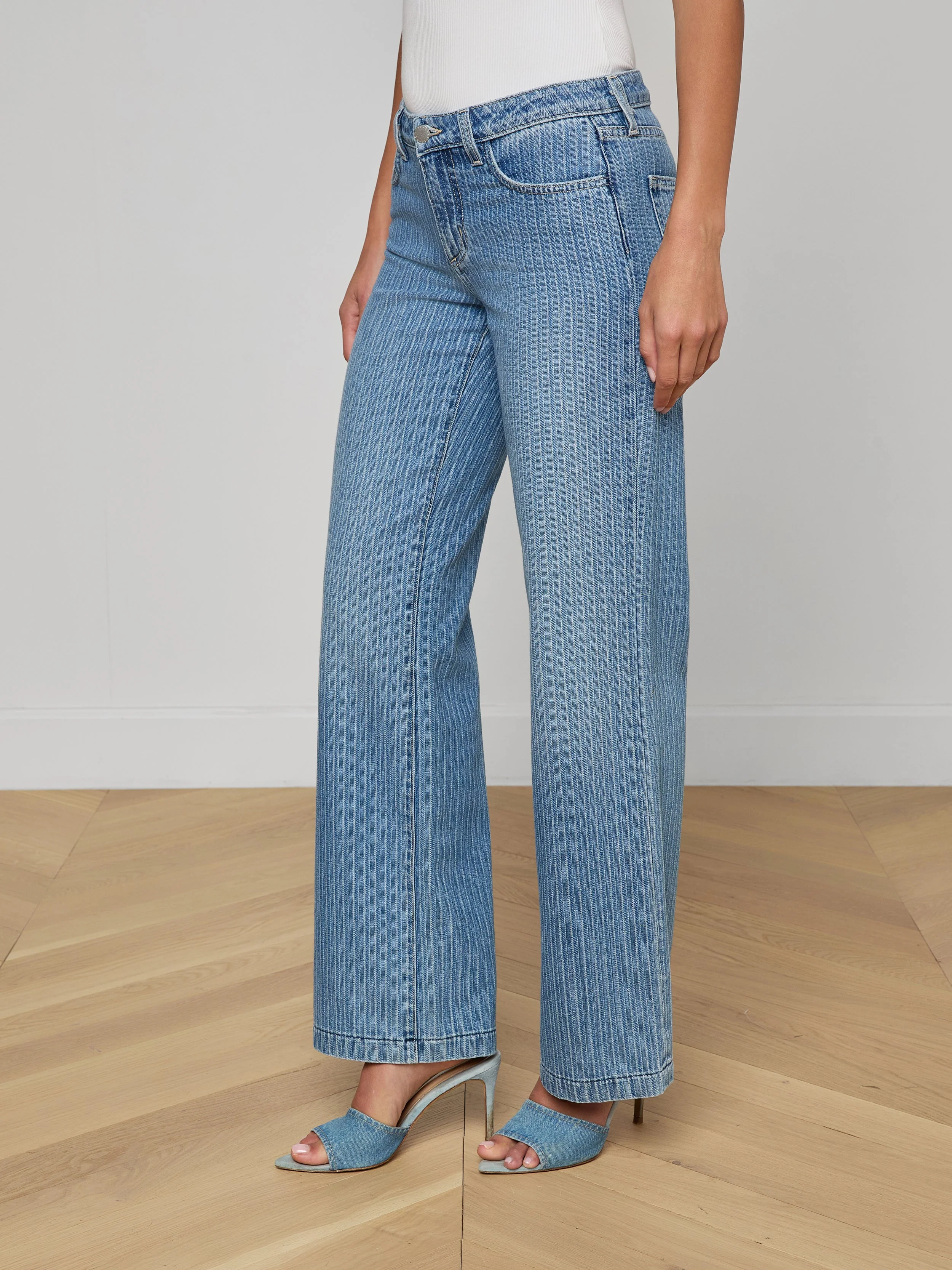 L'AGENCE - Joanne Low - Rise Wide - Leg Jean - Image 3