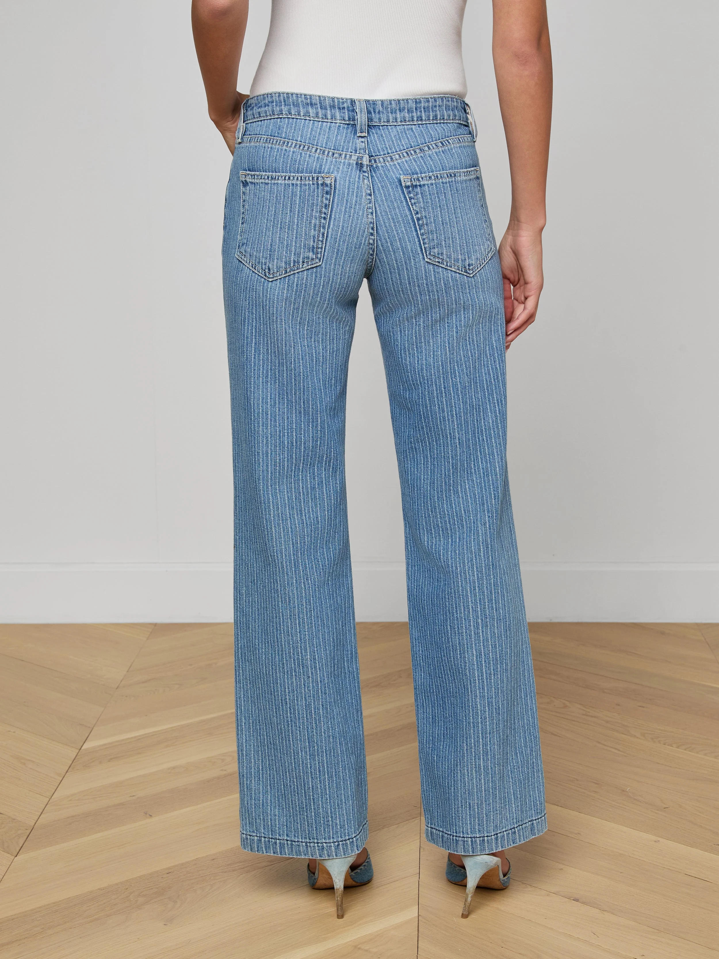 L'AGENCE - Joanne Low - Rise Wide - Leg Jean - Image 4