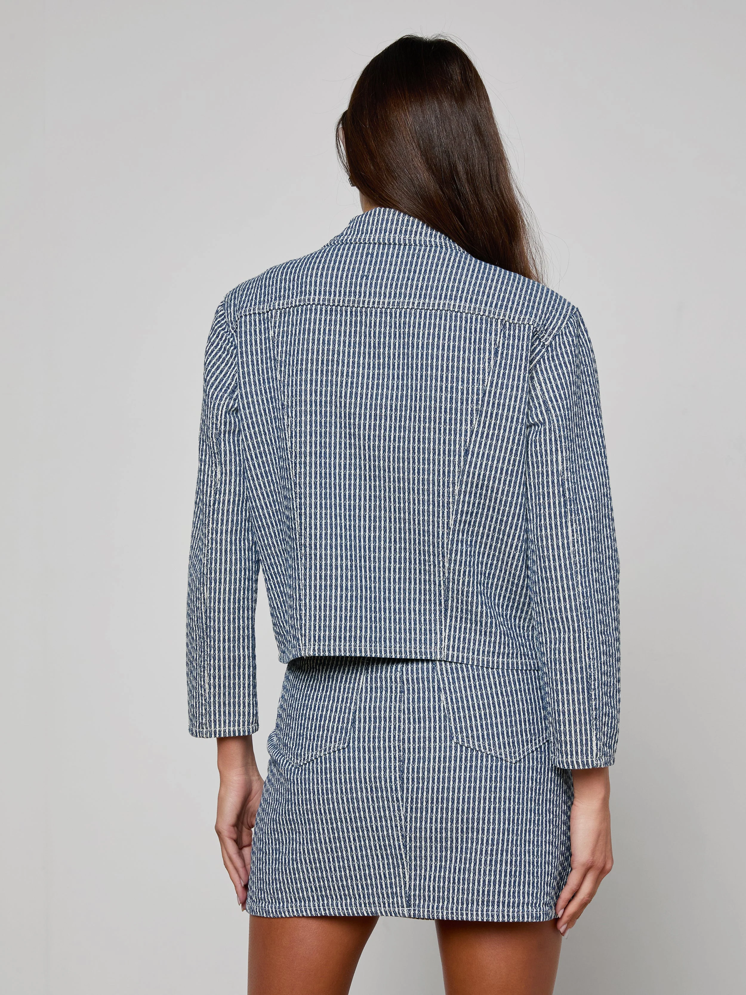 L'AGENCE - Nelly Cropped Jacket - Image 5
