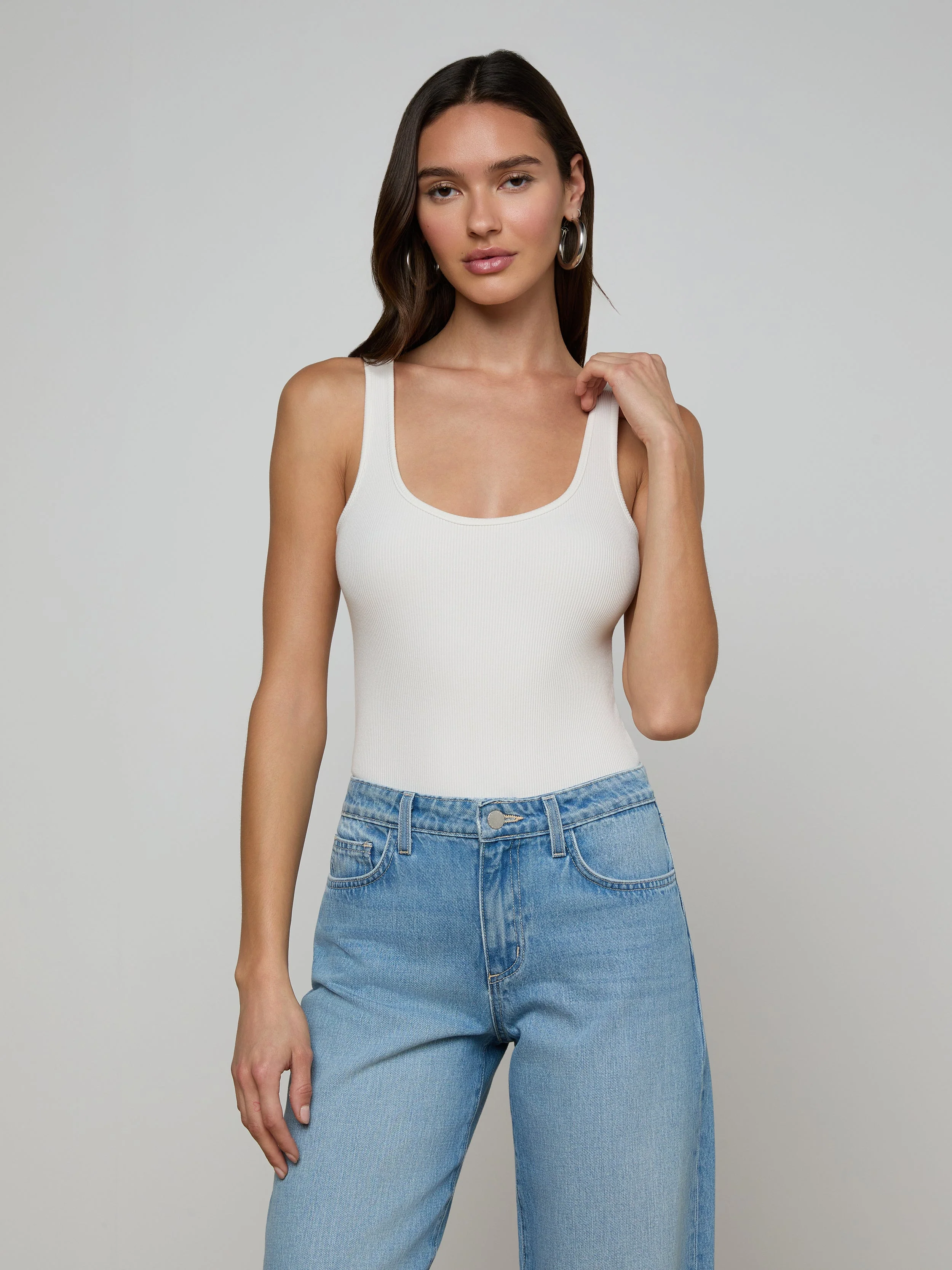 L'AGENCE - Nica Scoopneck Bodysuit