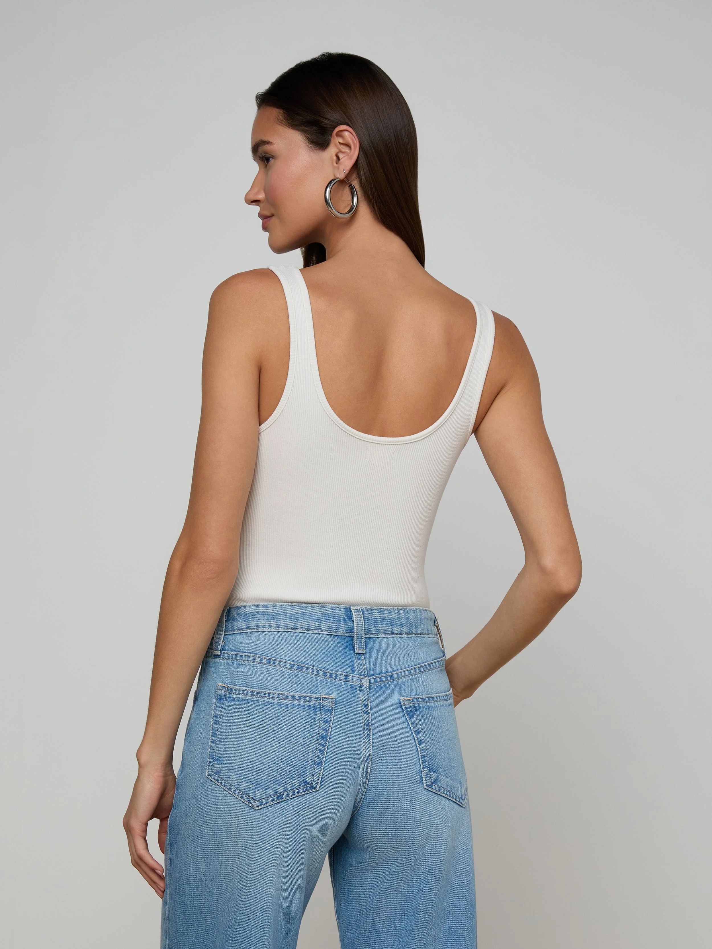 L'AGENCE - Nica Scoopneck Bodysuit - Image 4