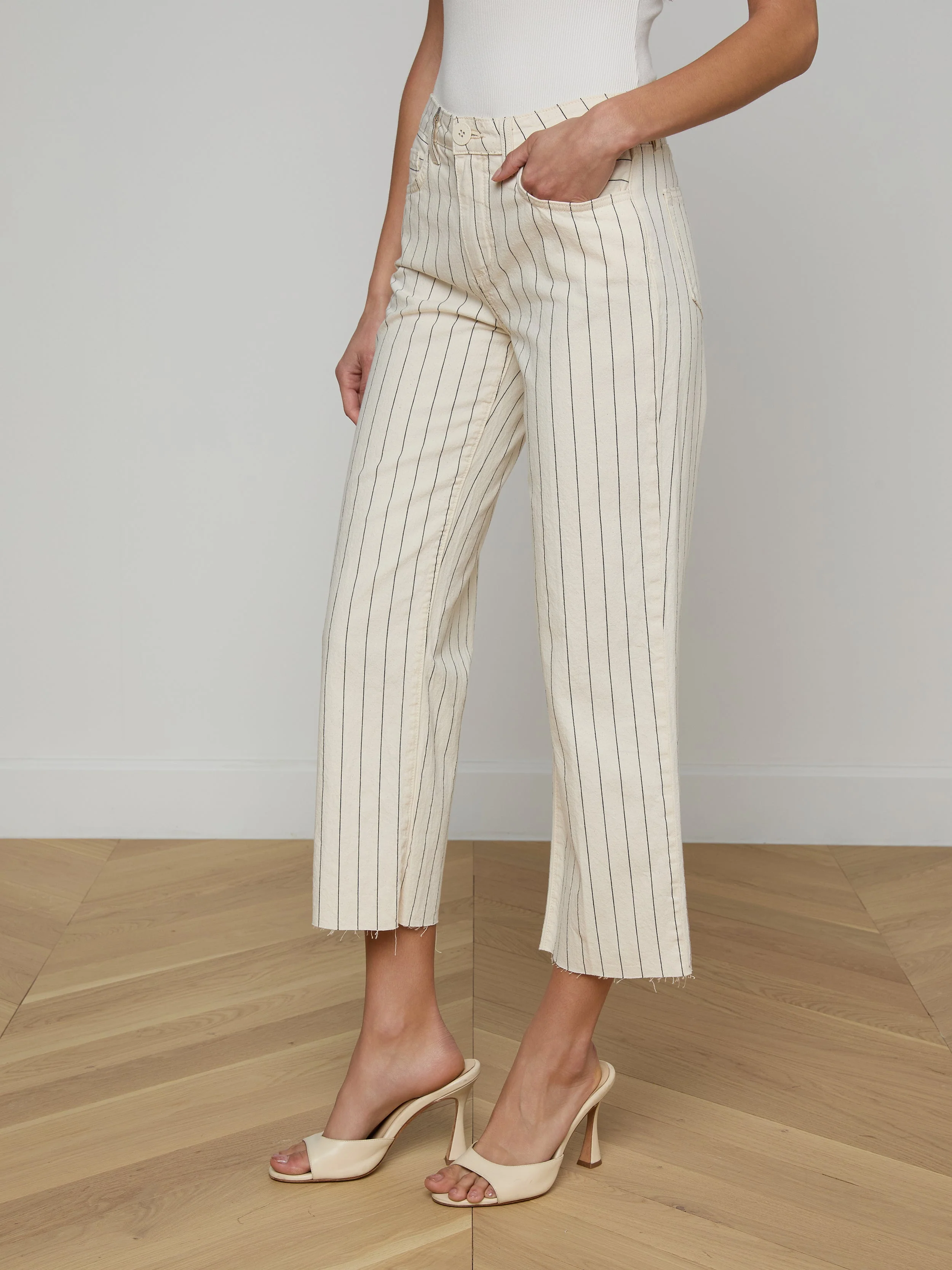 L'AGENCE - Wanda Cropped Wide - Leg Pant - Image 4