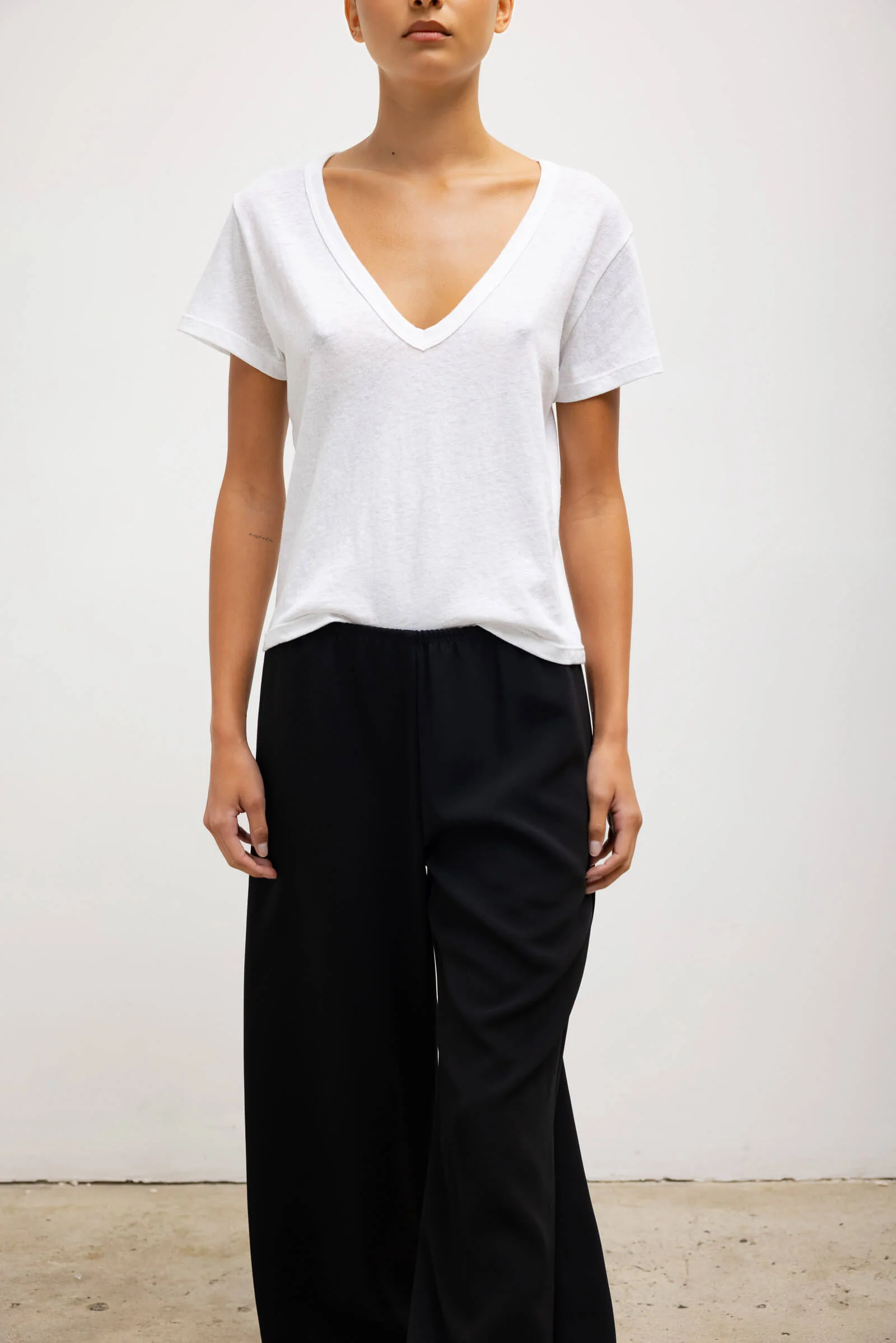 Leset - Laura V Neck Tee - Image 5