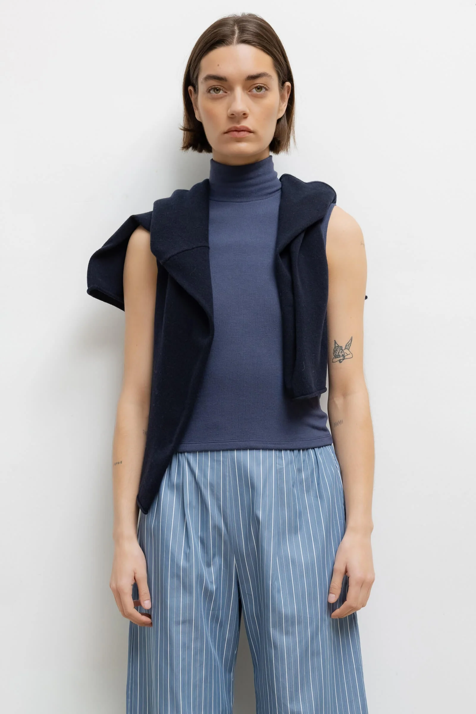 Leset - Lauren Sleeveless Turtleneck