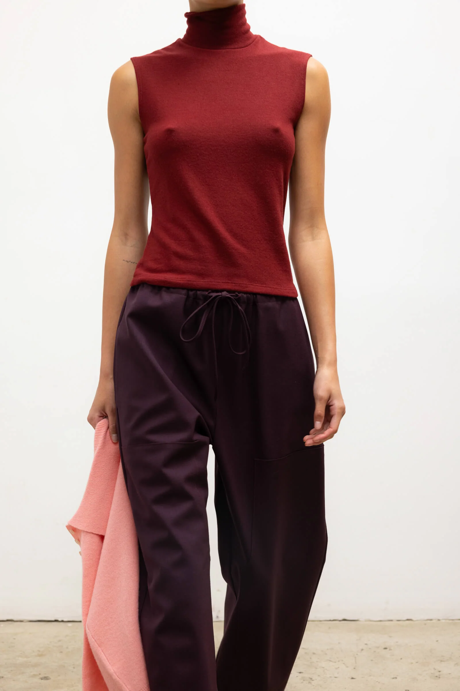 Leset - Lauren Sleeveless Turtleneck - Image 5