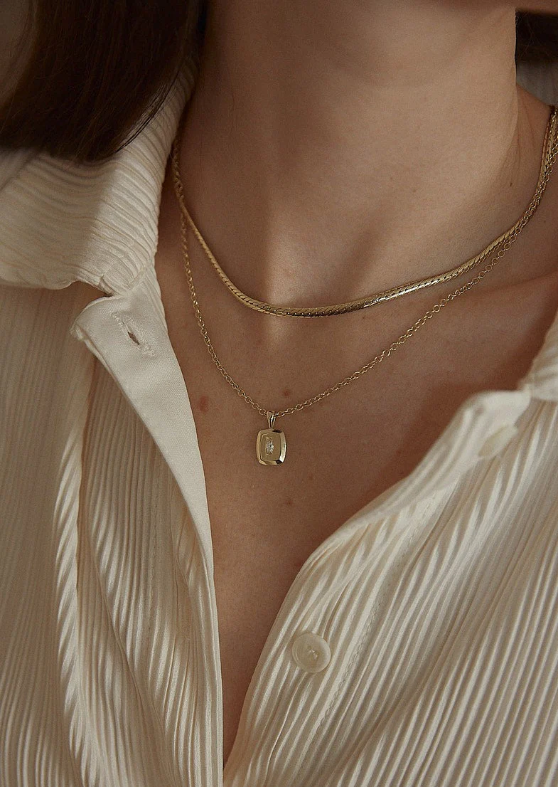 Kinn - Le Chat Marquise Cushion Necklace Diamond - Image 2