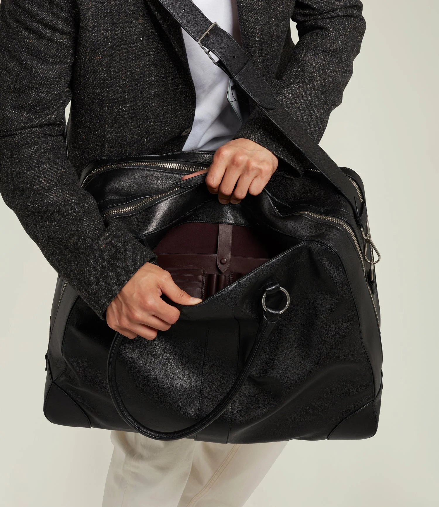Metier - Le Grand Voyage Three to Five Night Bag Buffalo Black - Image 6