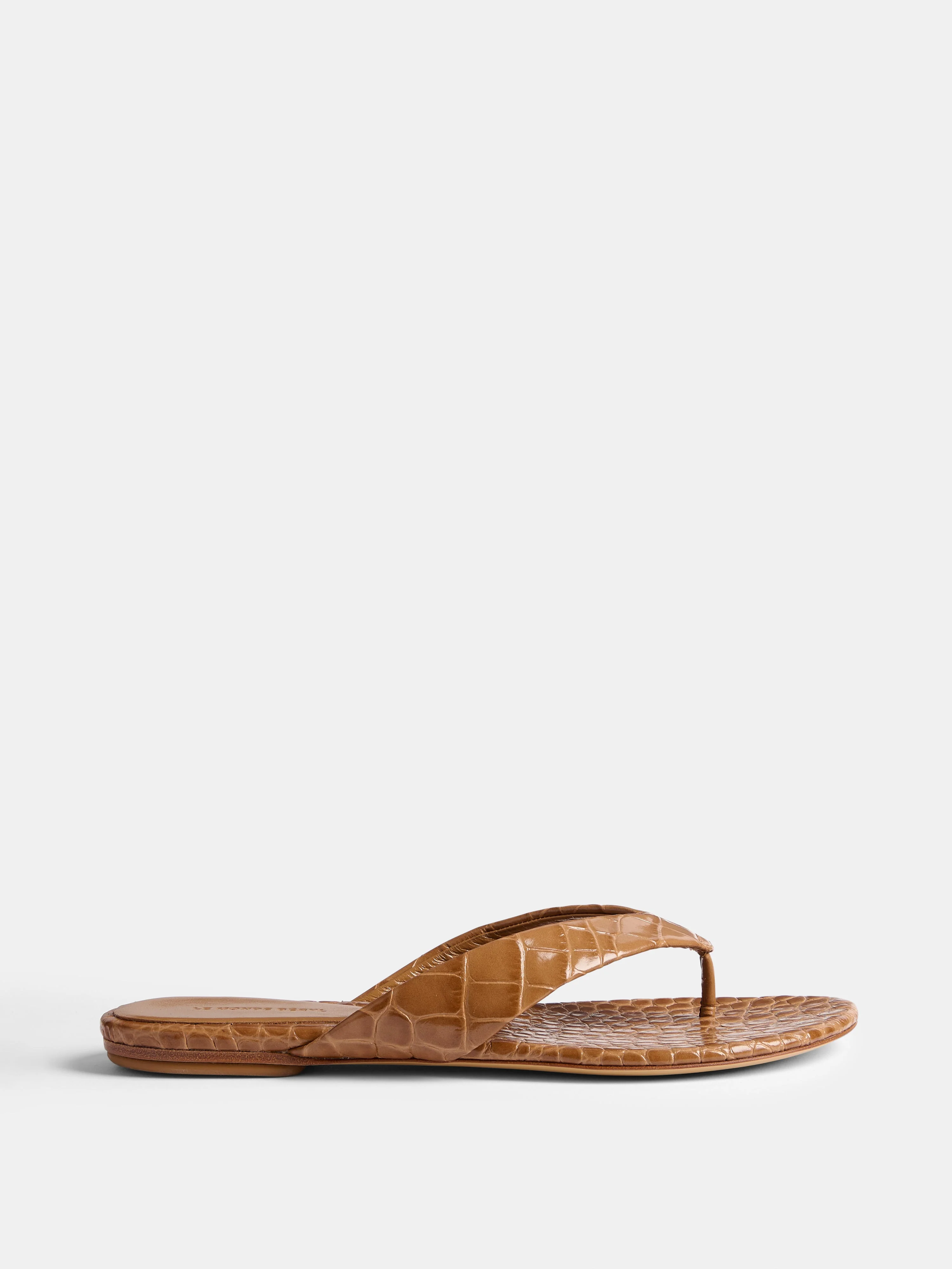 Le Monde Beryl - Flat Thong / Coco Brown Croc Effect Leather
