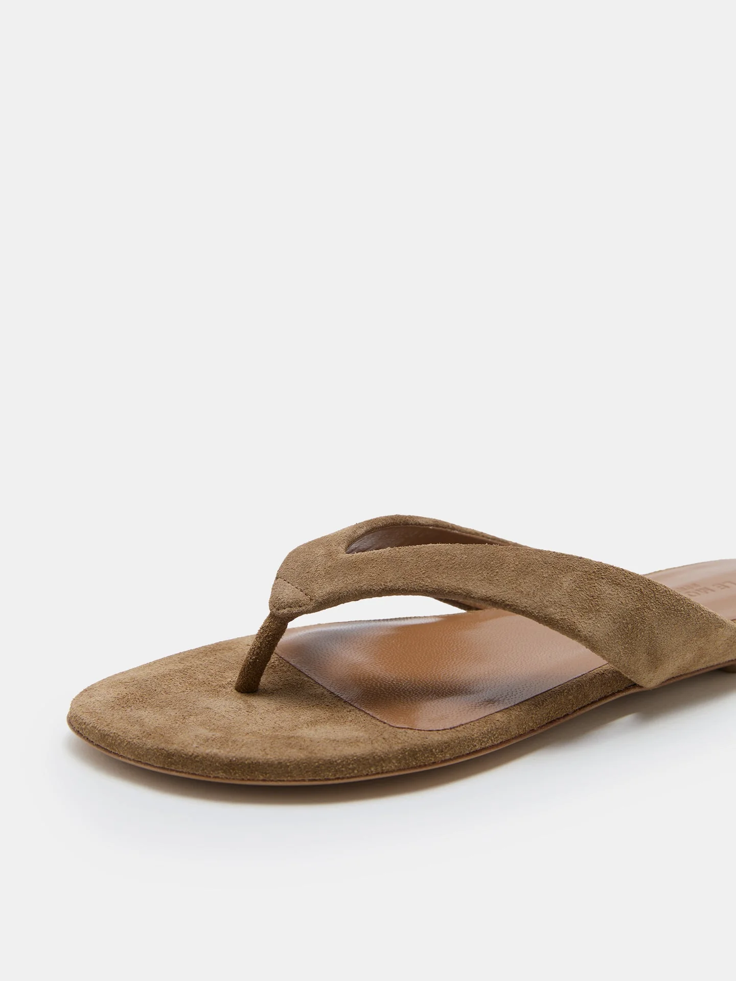 Le Monde Beryl - Flat Thong Sandal / Taupe Suede - Image 4