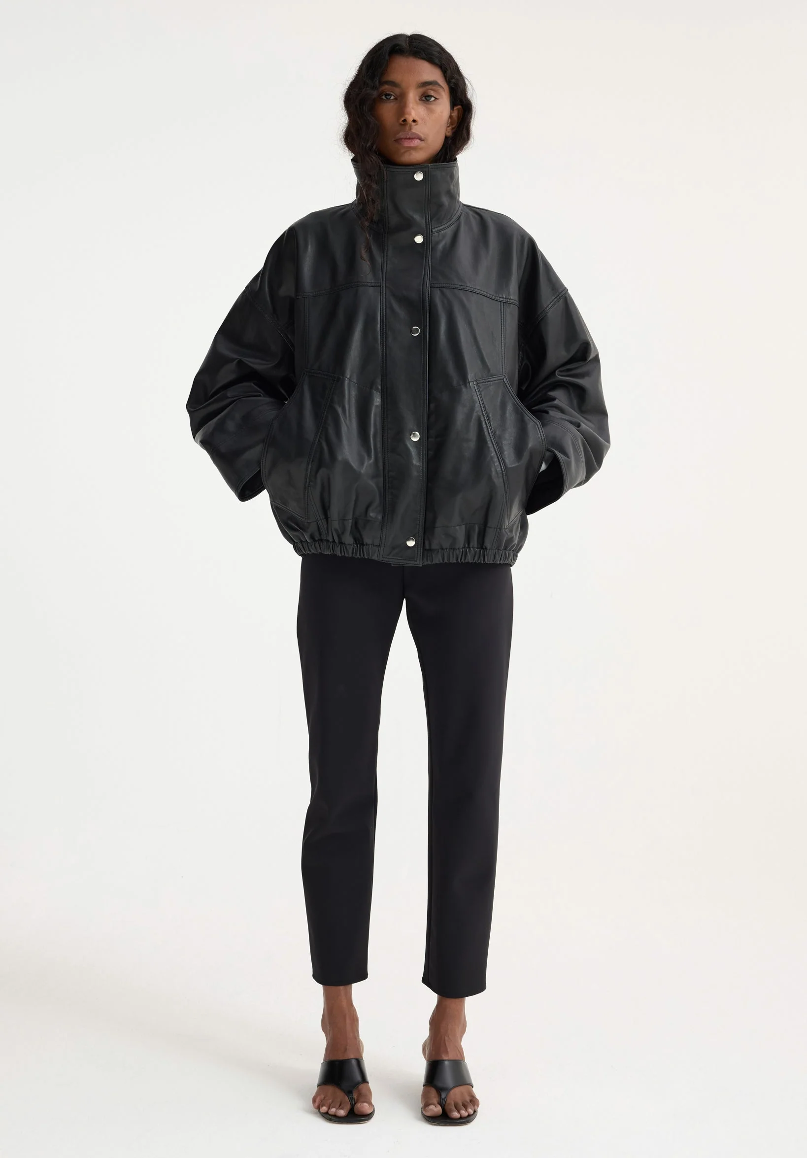 ROHE - Reinvented leather jacket | black