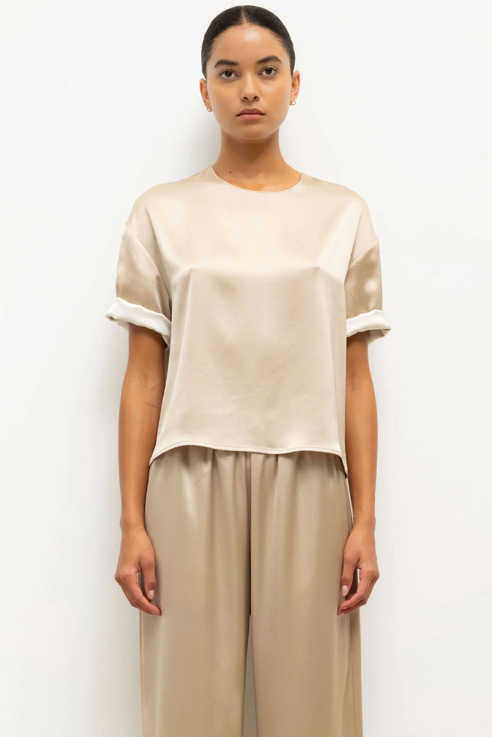 Leset - Barb Contrast Tee