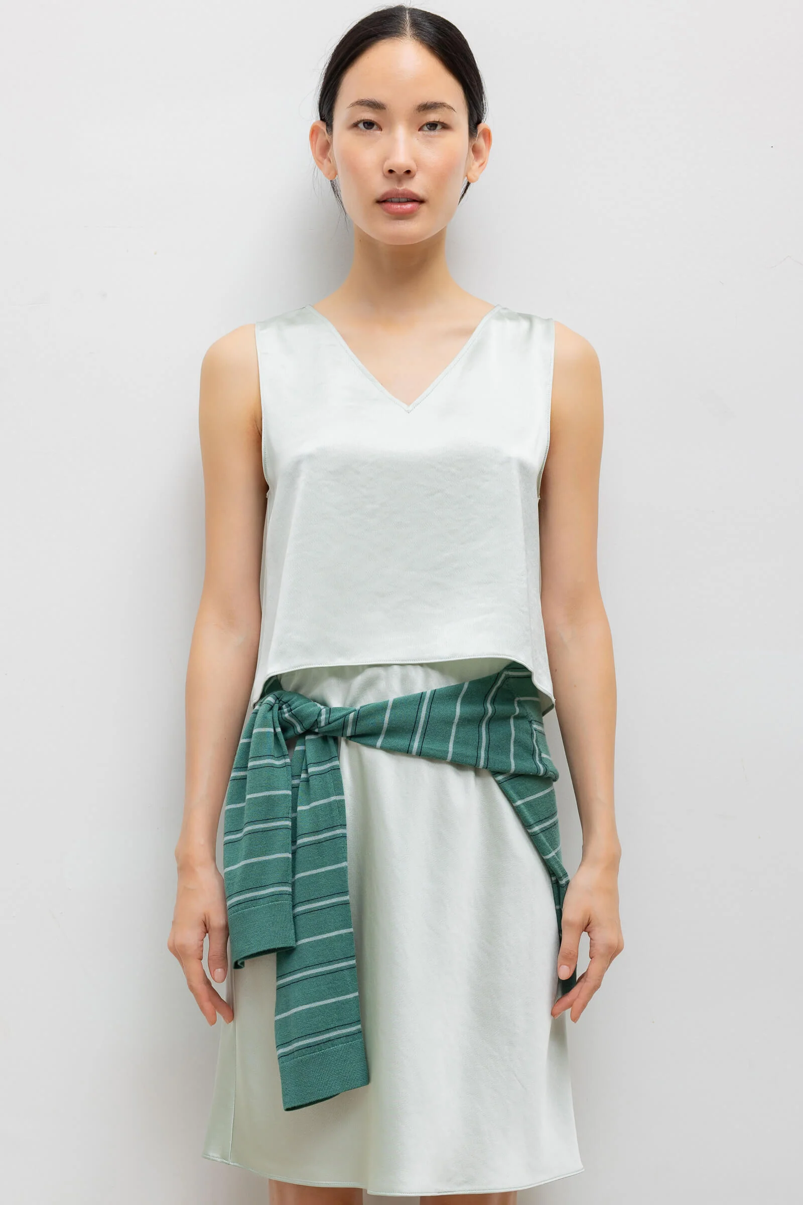 Leset - Barb V Neck Shell