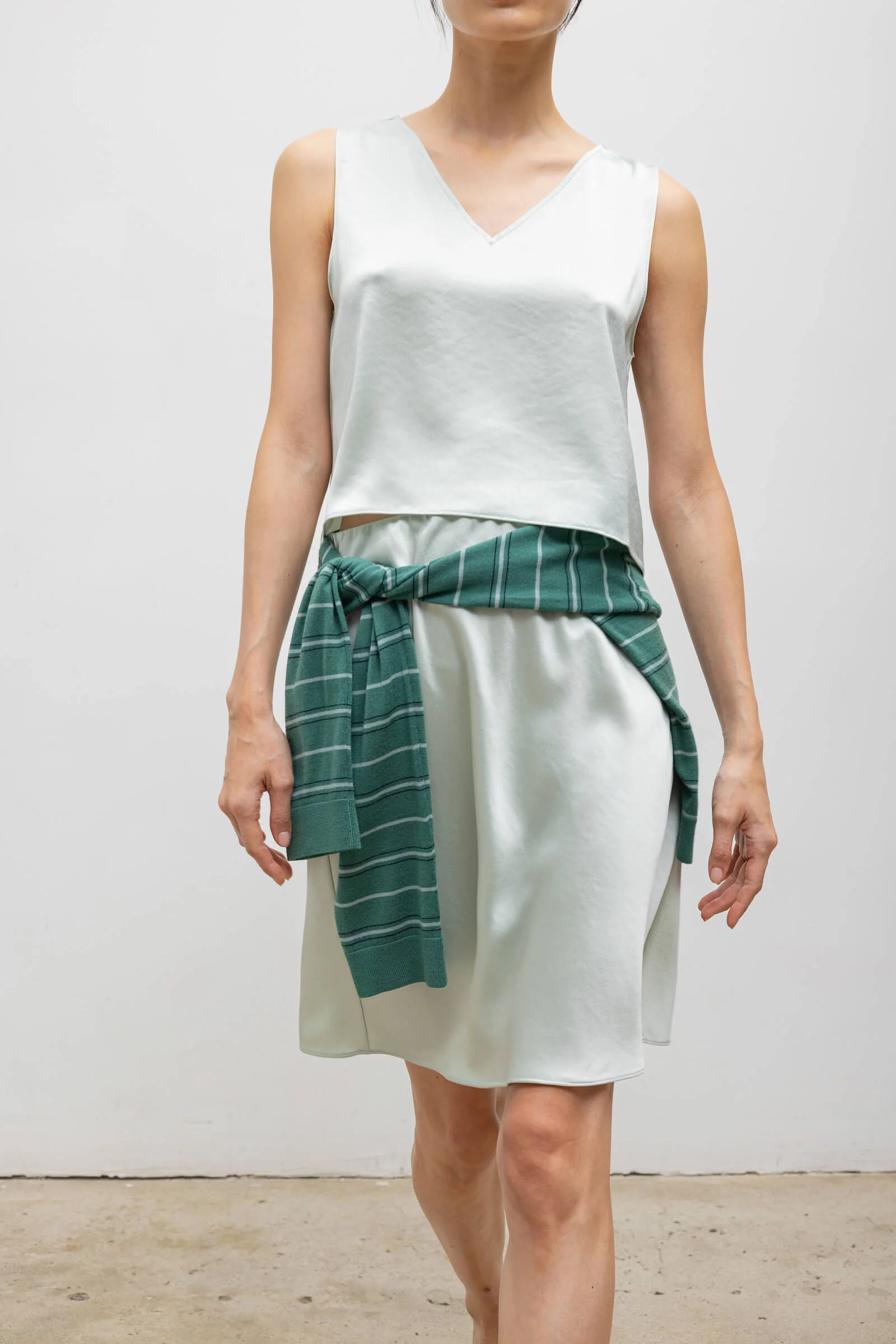 Leset - Barb V Neck Shell - Image 5