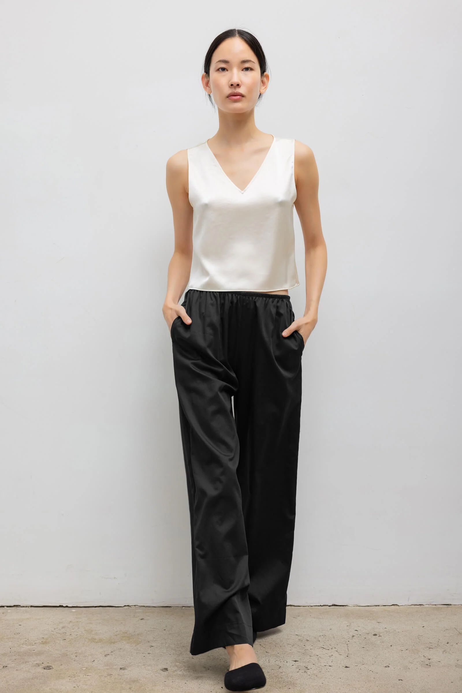 Leset - Barb V Neck Shell - Image 4