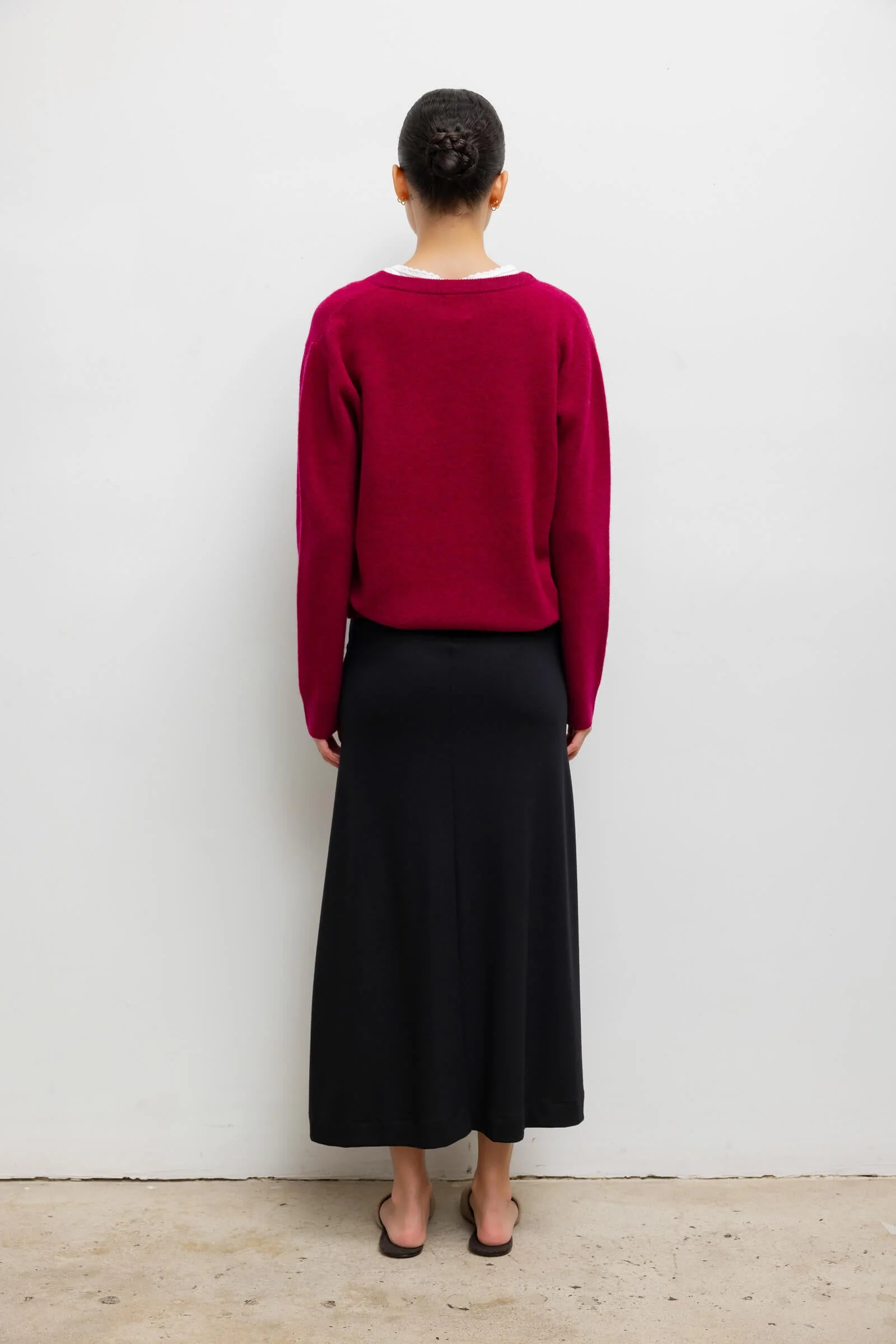 Leset - Jesse V Neck Pullover - Image 7